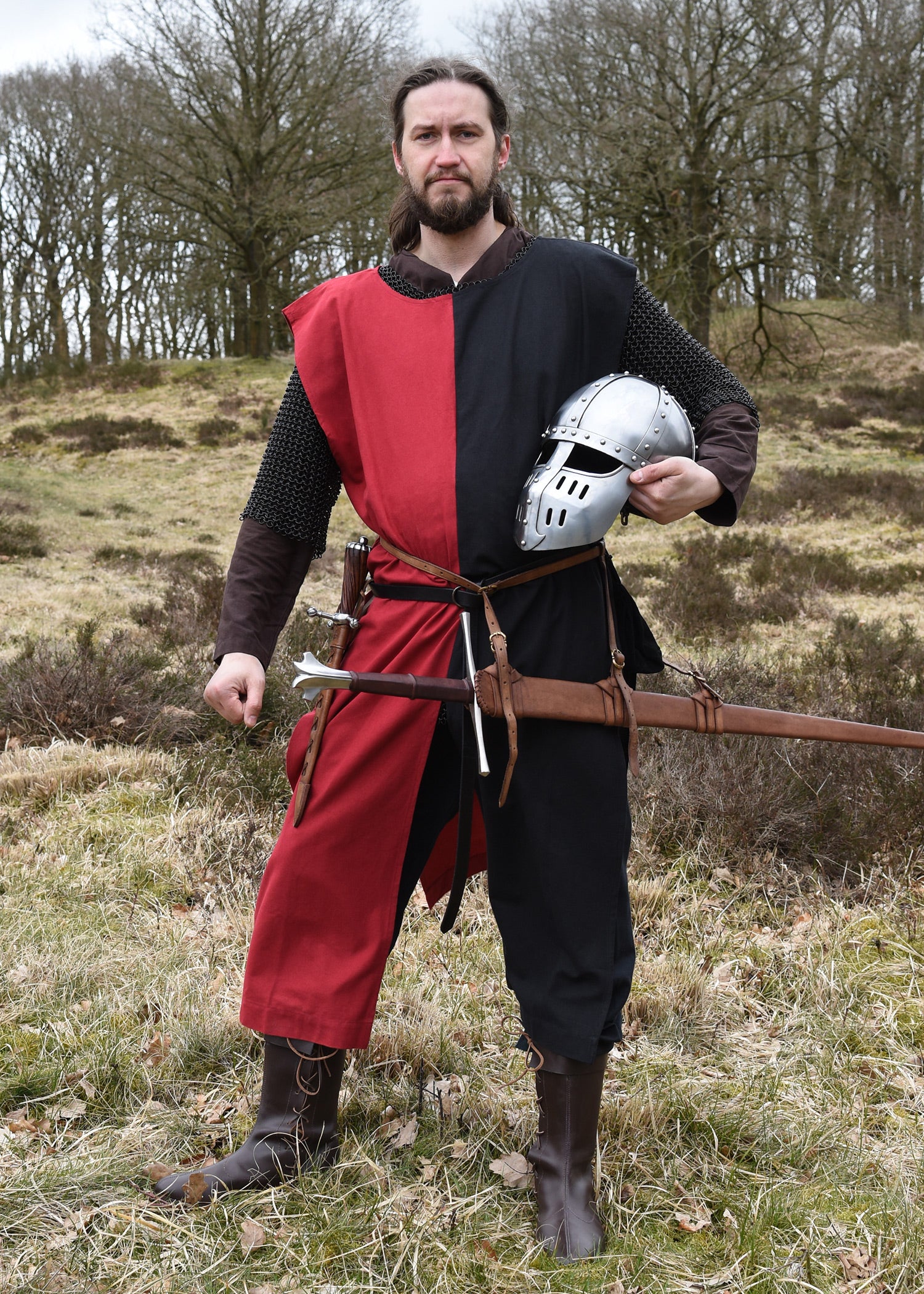 Imagen única de: Túnica Medieval Eckhart, Mi-parti, Negro/rojo
