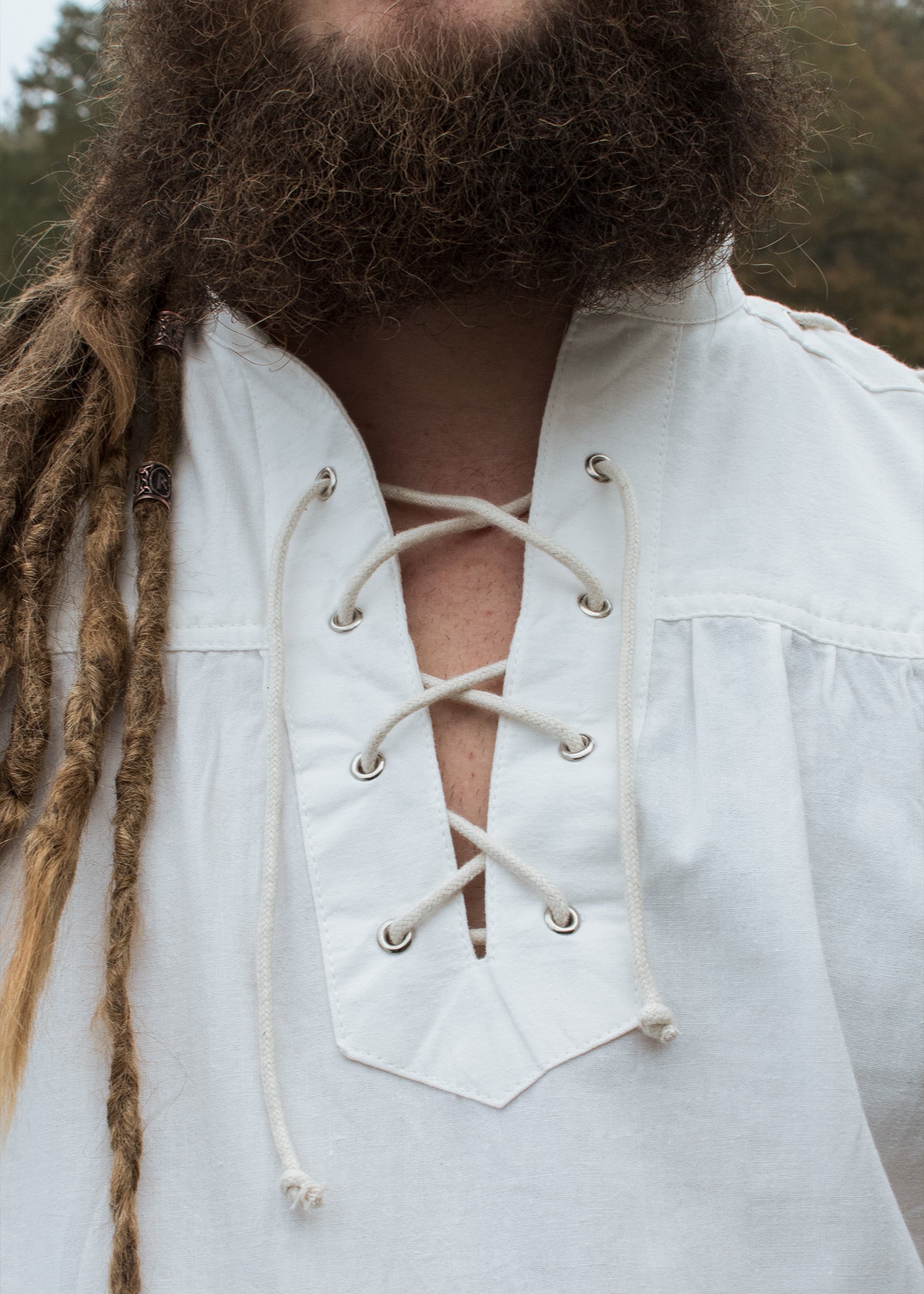 Imagen única de: Camisa Medieval Corvin Con Cordones, Blanca
