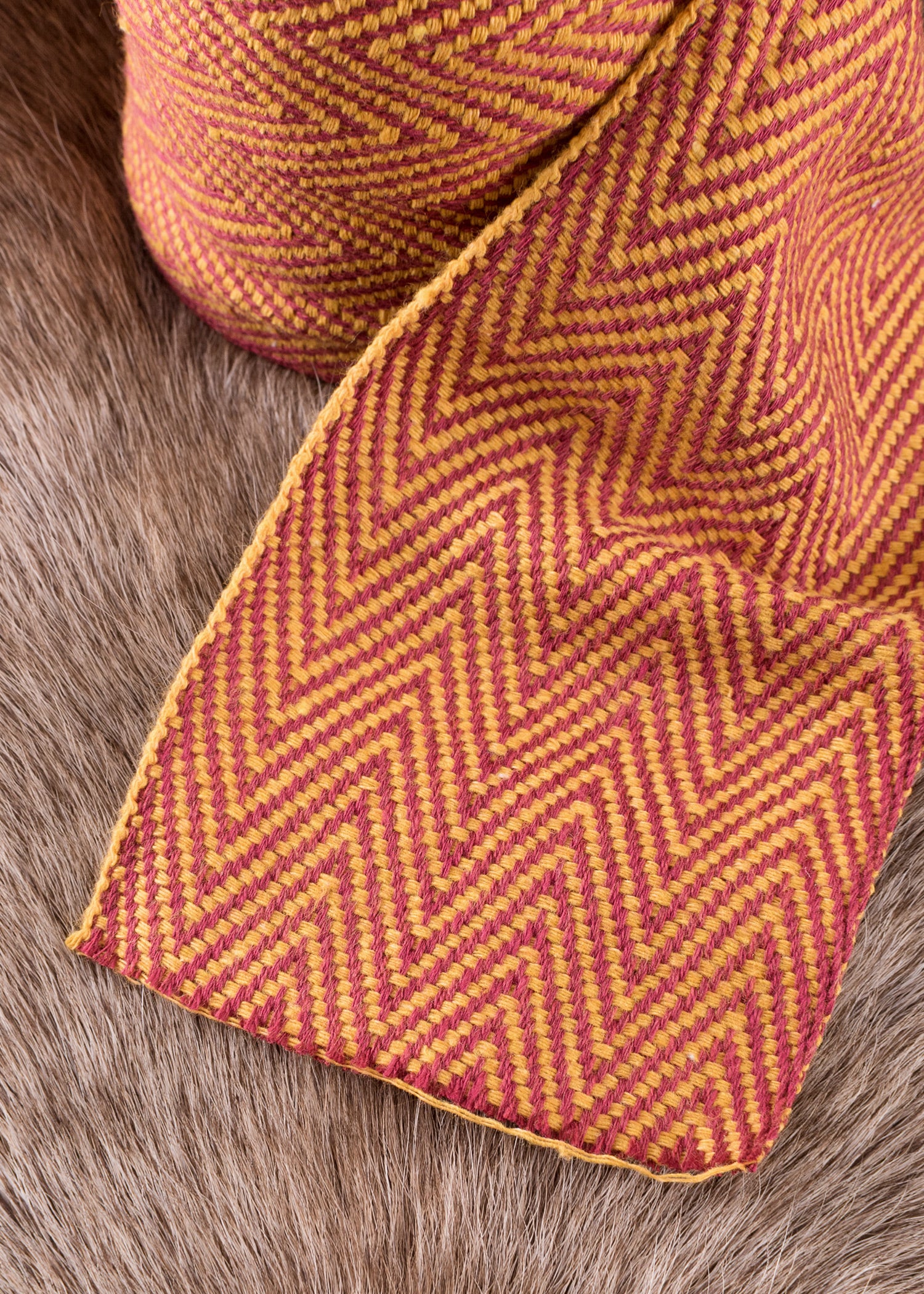 Imagen única de: Fular Vikingo, Cinta En Espiga, 7 M De Largo, En Varios Colores