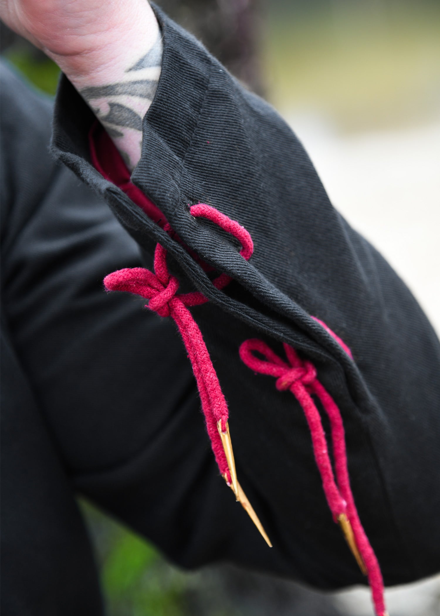 Imagen única de: Jubón Medieval Bernhard Con Cintas Nestel, Negro