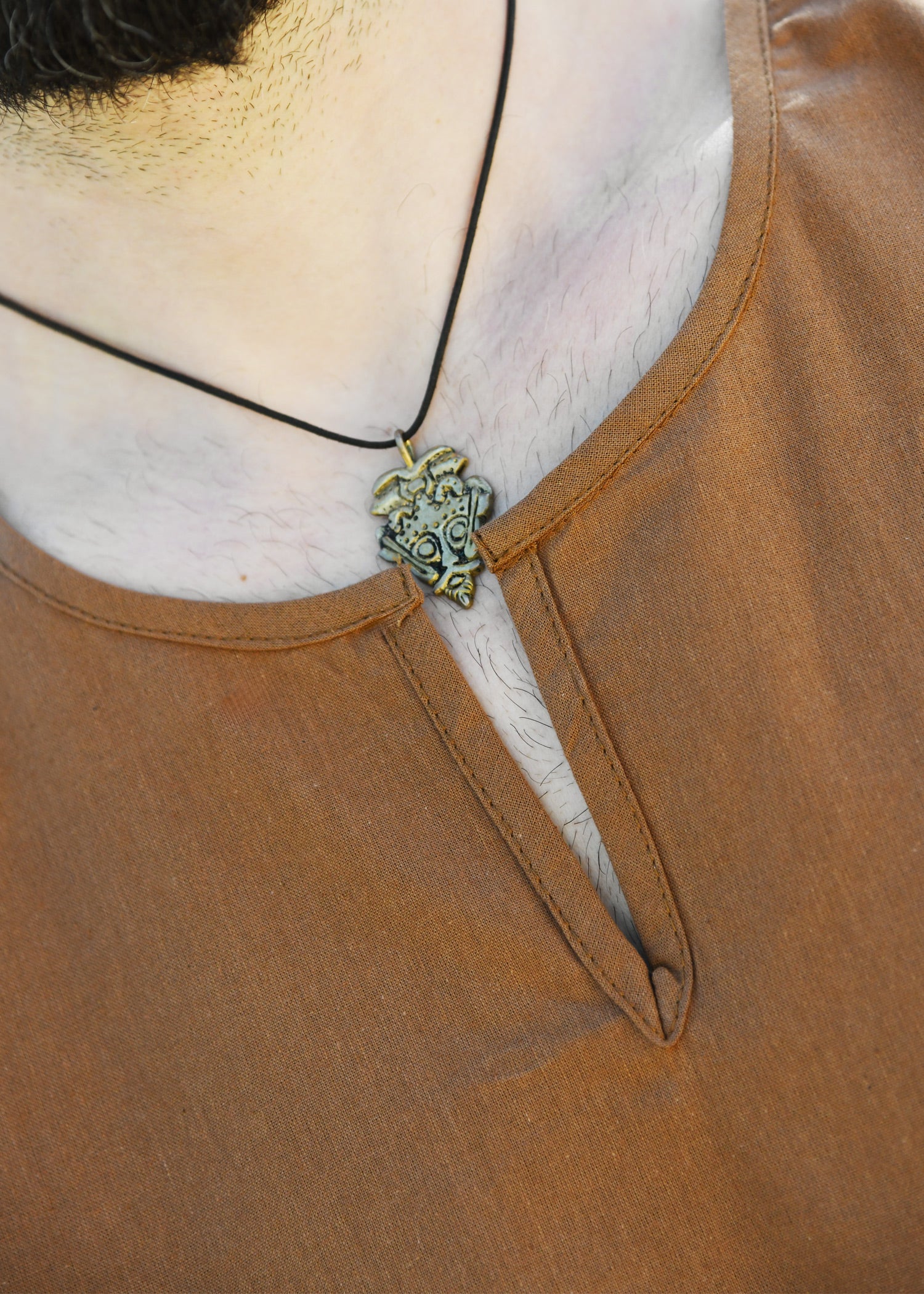 Imagen única de: Túnica Medieval Sencilla Clemente, Sin Mangas, Marrón Beige