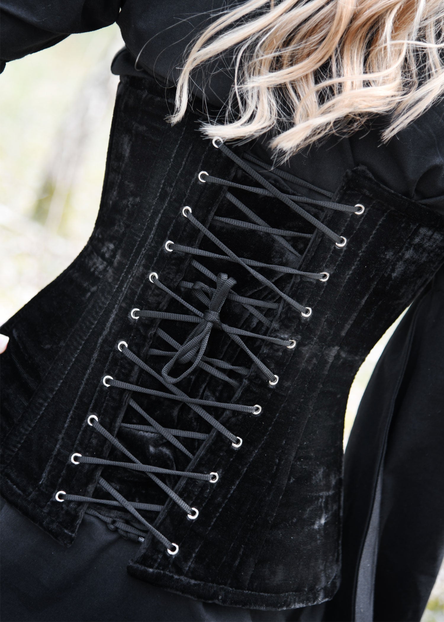 Imagen única de: Corsé De Terciopelo, Negro.