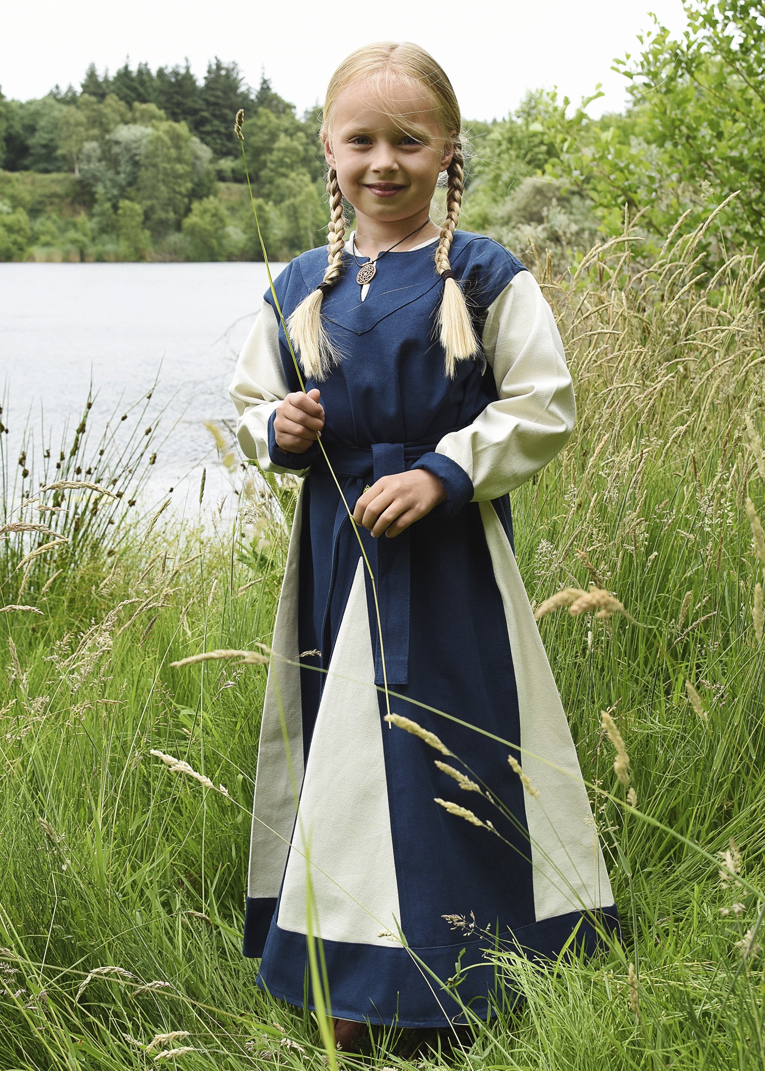 Imagen única de: Vestido Vikingo Infantil Solveig, Azul/natural