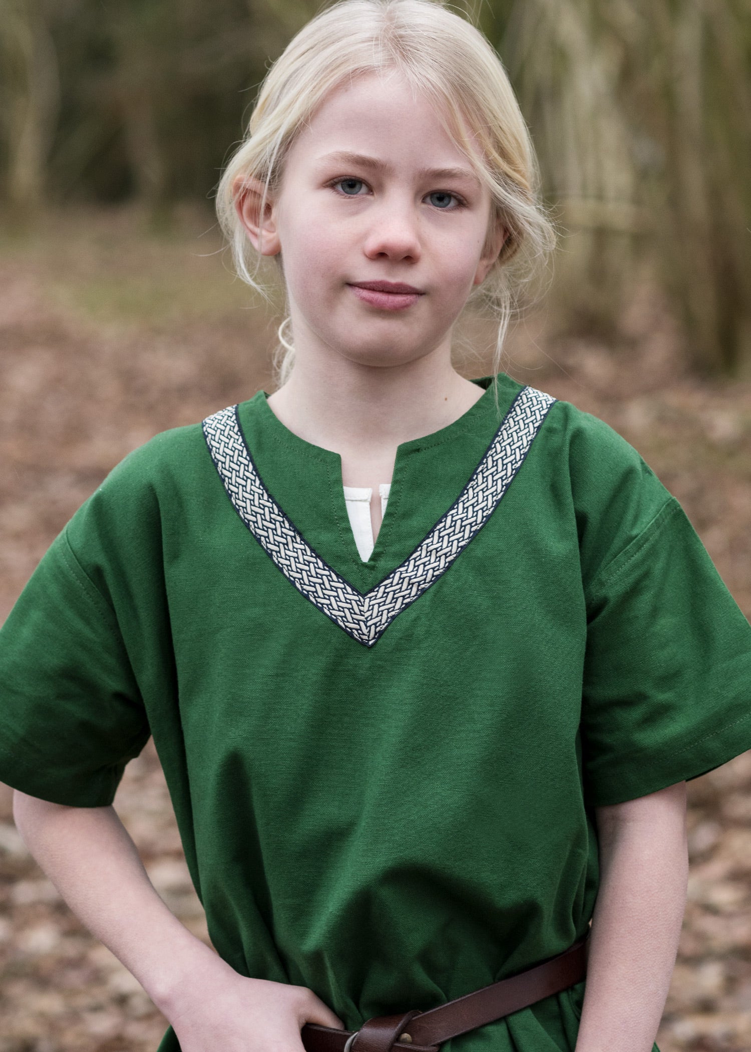 Imagen única de: Túnica Medieval Infantil Ailrik Con Borde, Manga Corta, Verde