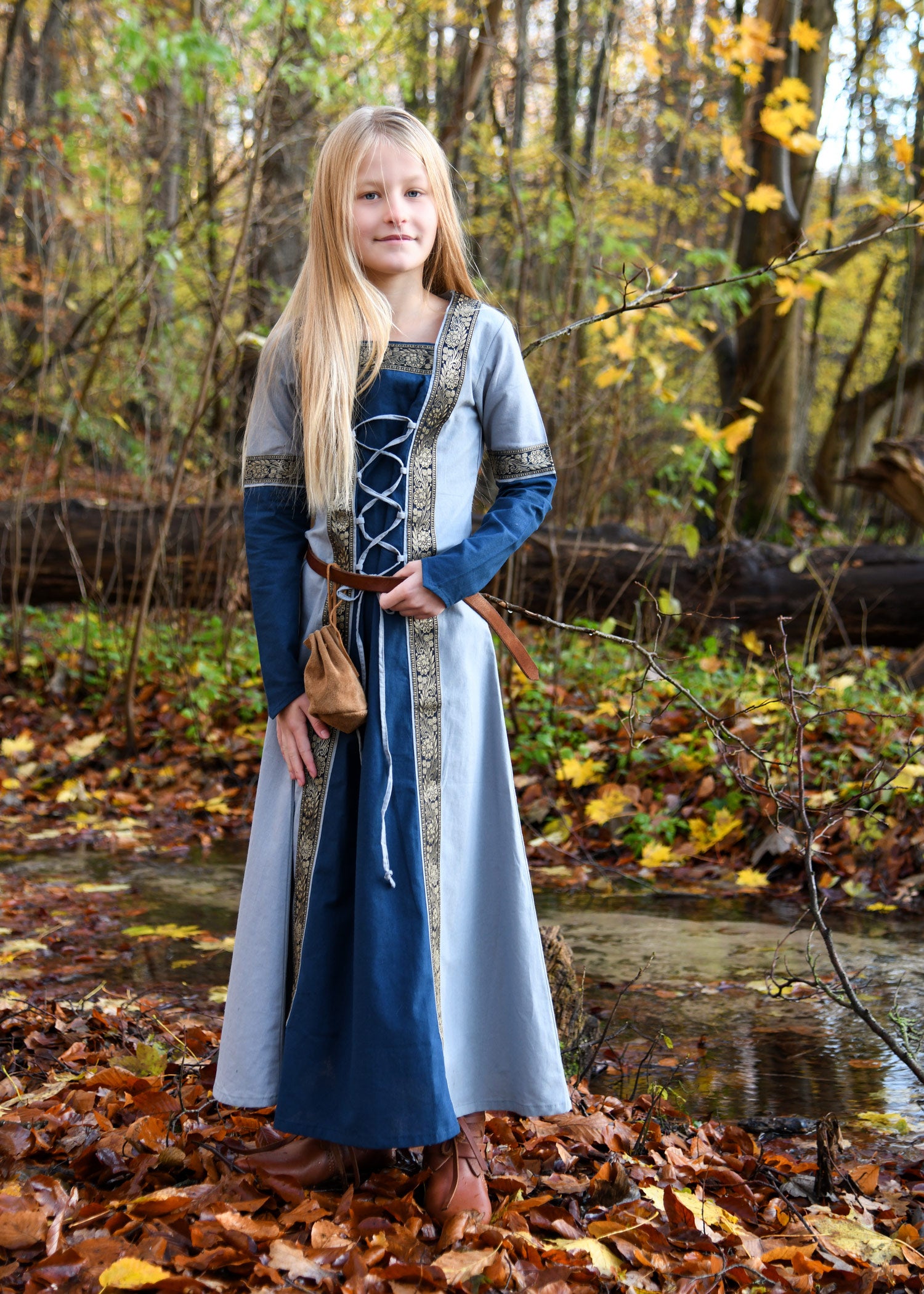 Imagen única de: Vestido Medieval Infantil Eleanor, Manga Larga, Azul