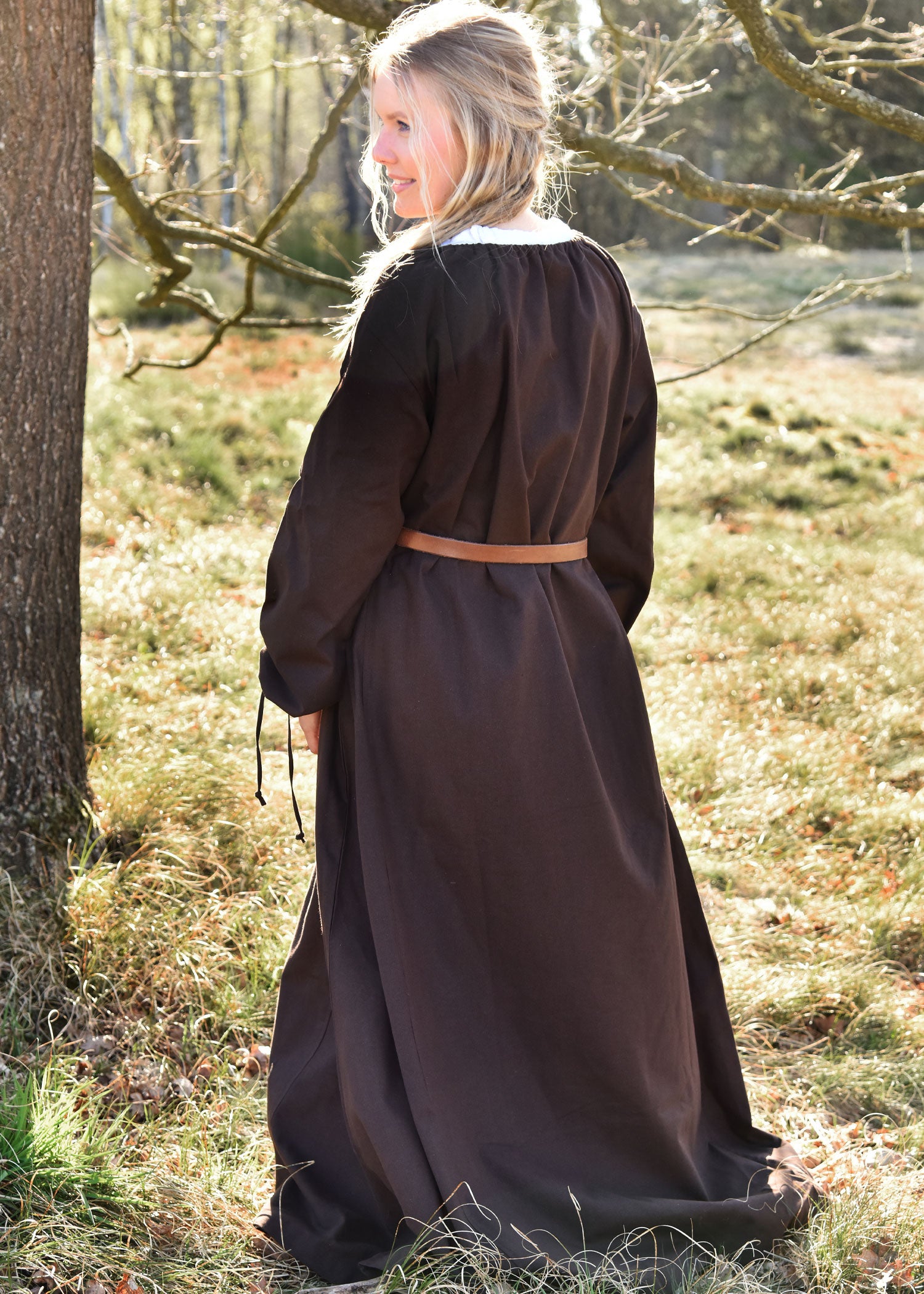 Imagen única de: Vestido Medieval, Vestido Interior Ana, Marrón