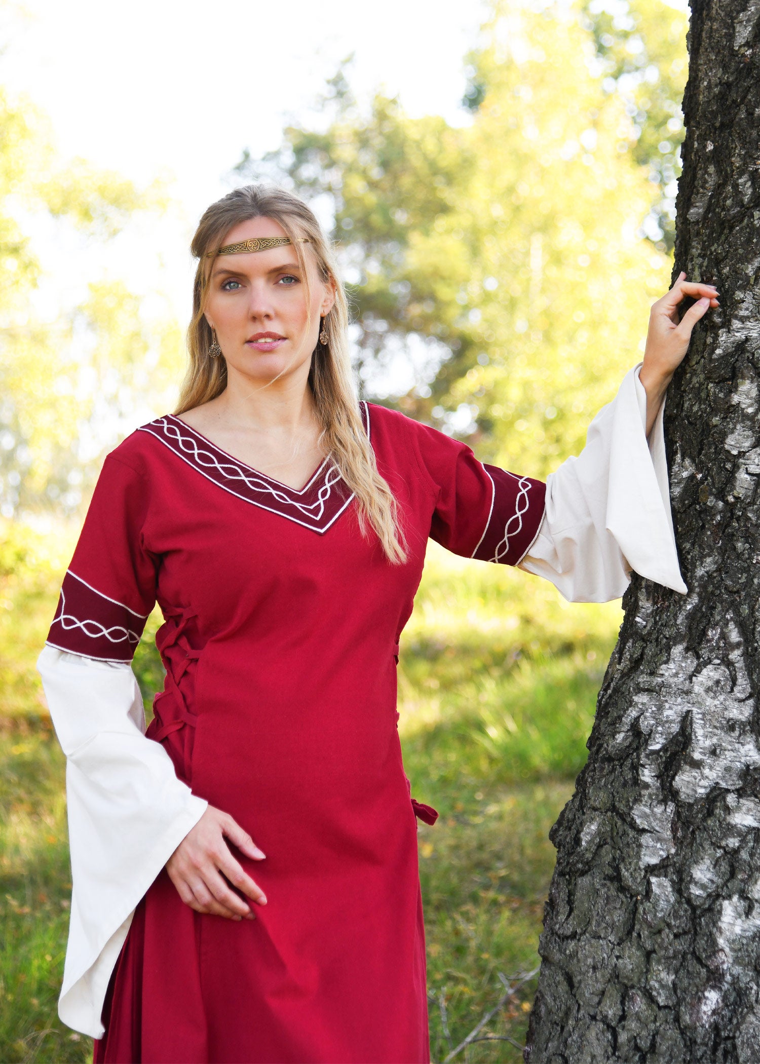 Imagen única de: Vestido Medieval Alvina, Rojo/natural
