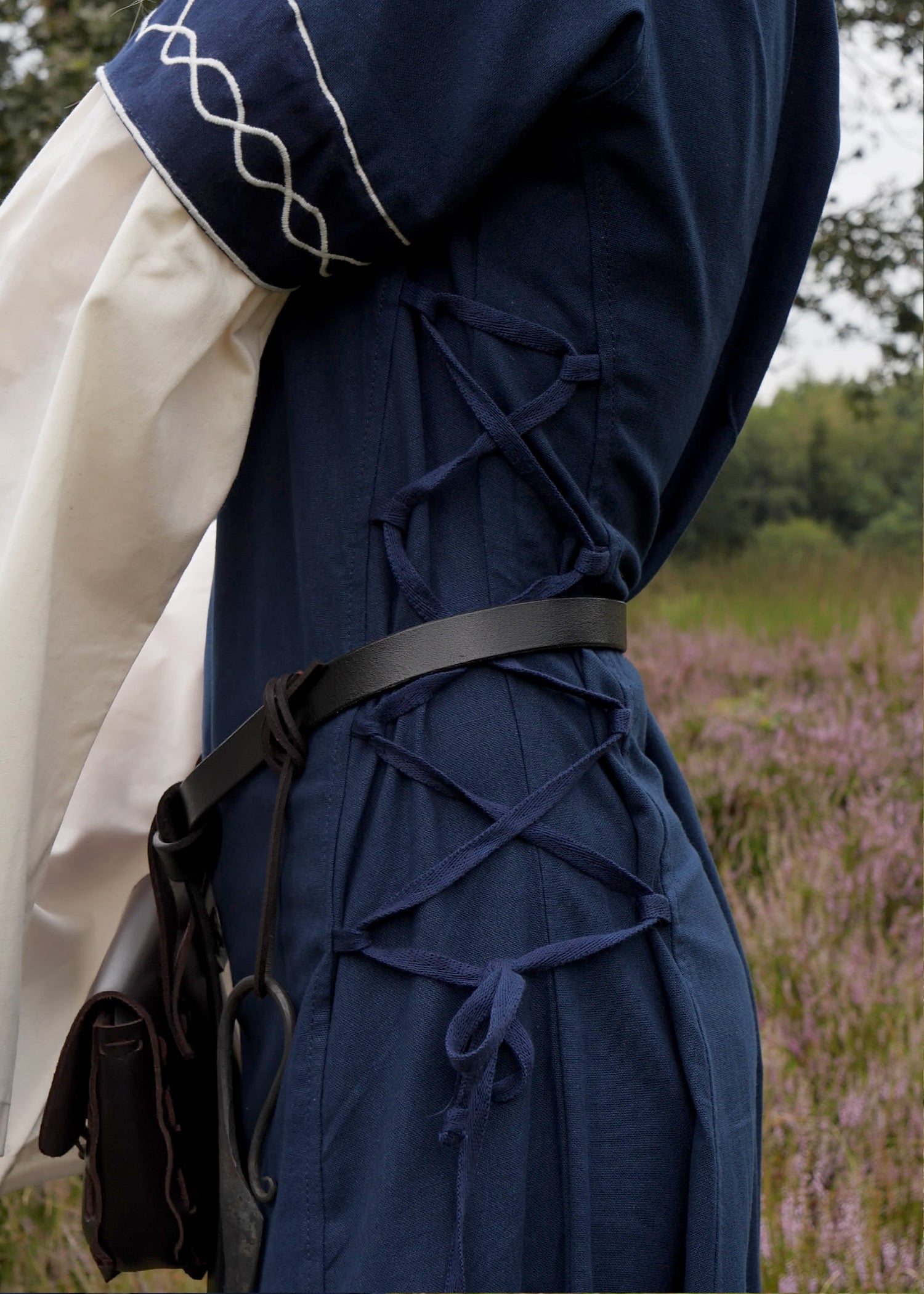 Imagen única de: Vestido Medieval Alvina, Azul/natural