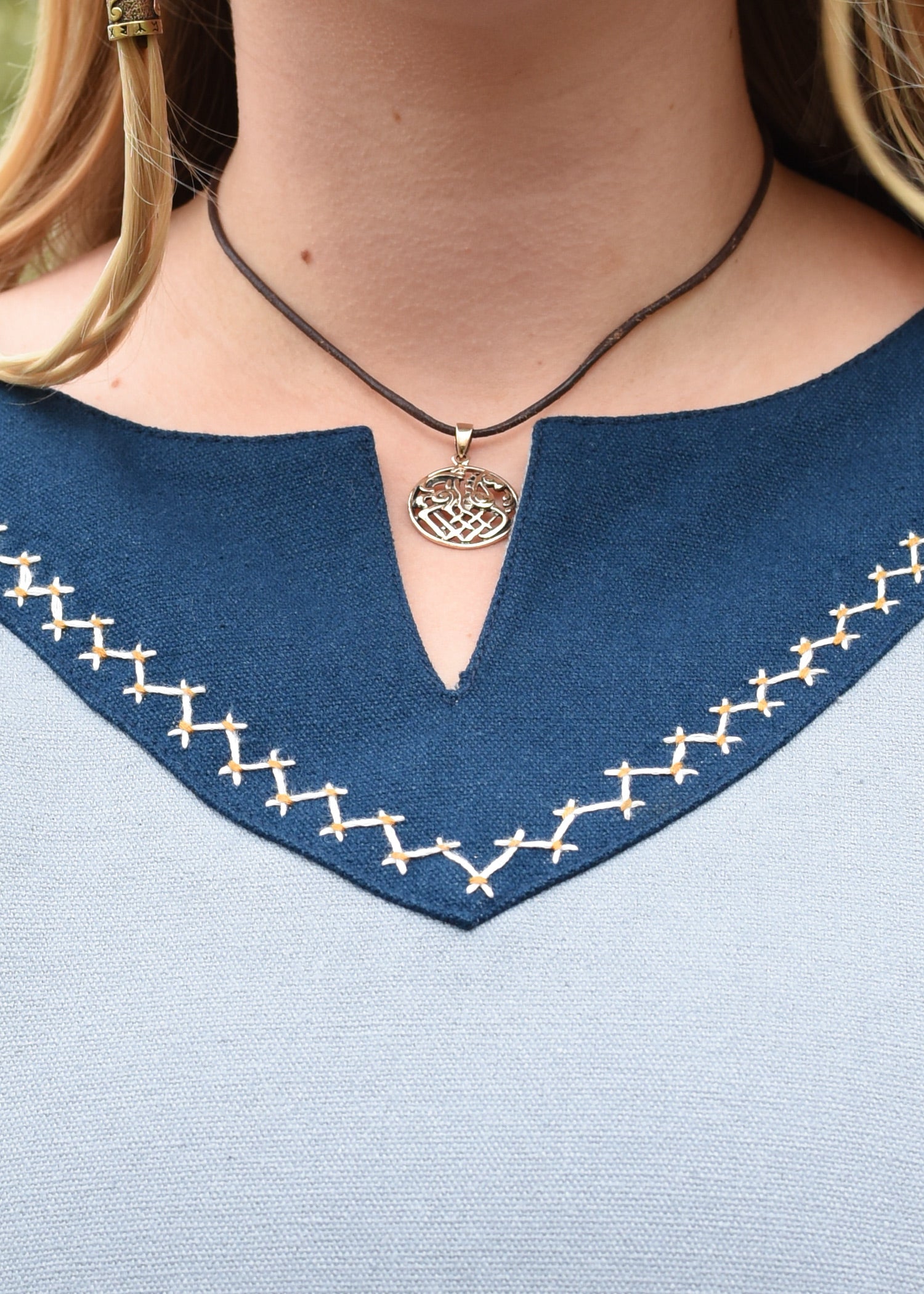 Imagen única de: Vestido Vikingo Jona, Azul-gris/azul