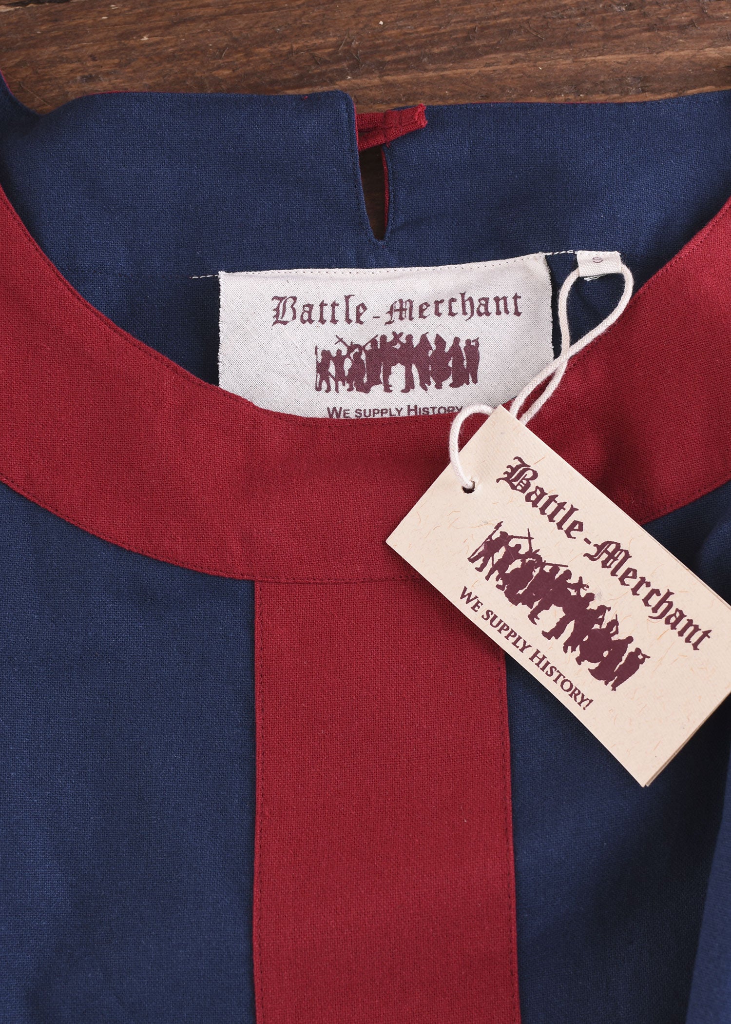 Imagen única de: Vestido Medieval Gudrun, Azul/rojo