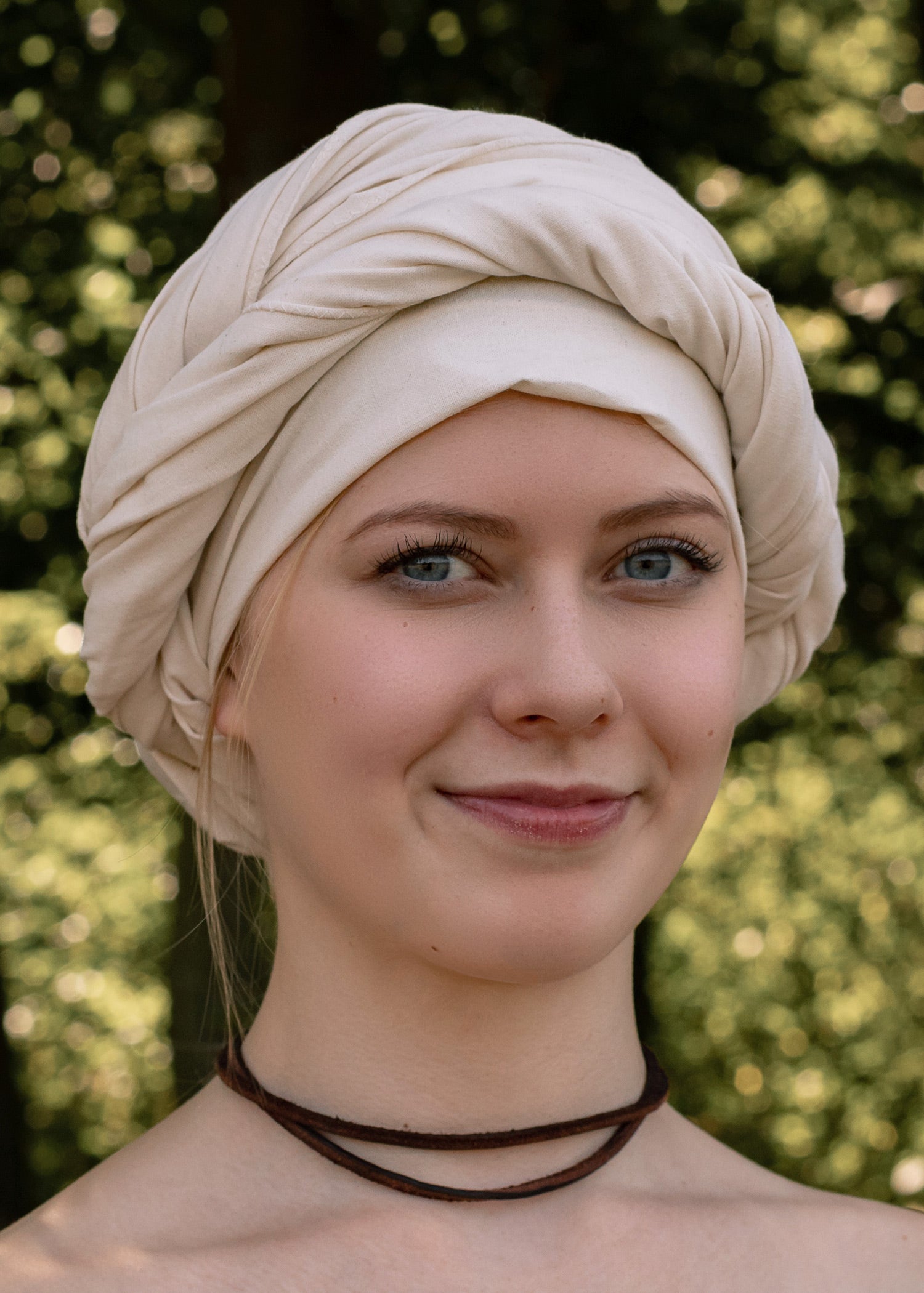 Imagen única de: Banderín Medieval, Pañuelo En La Cabeza, Natural