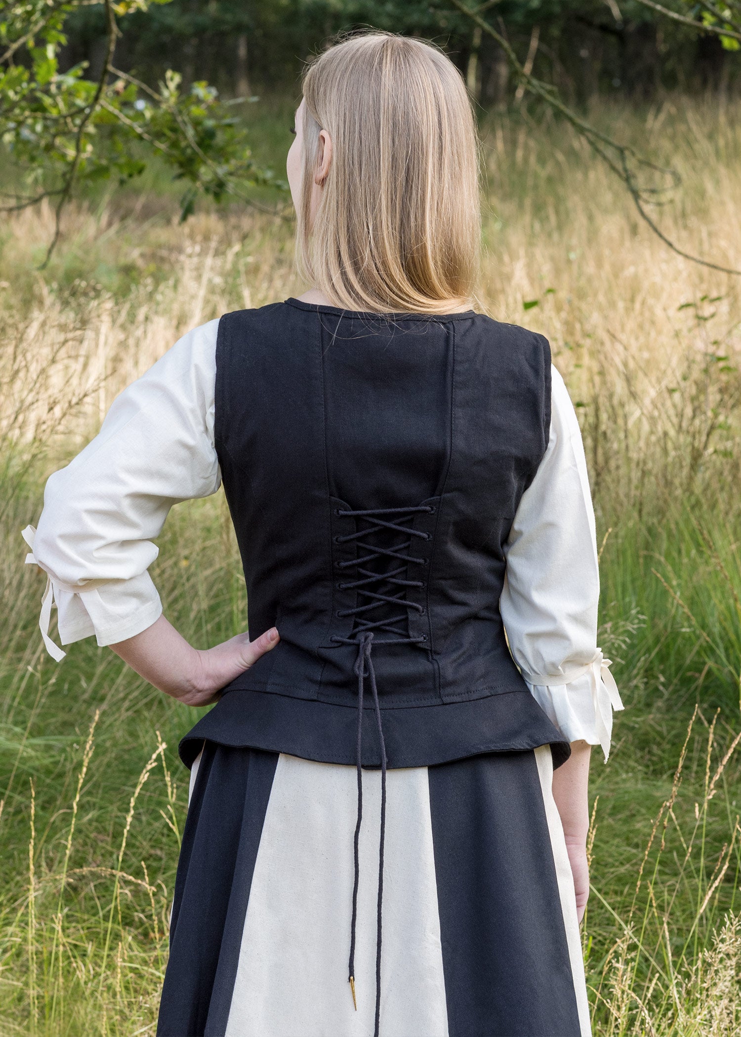 Imagen única de: Corsé Medieval Tilda, Negro