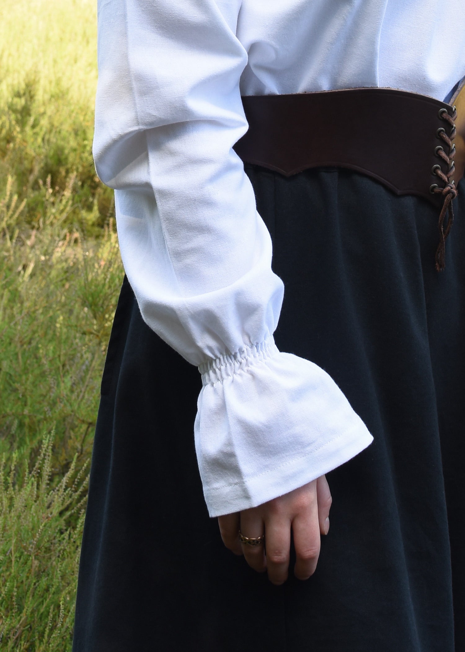 Imagen única de: Blusa Medieval Carmen, Blanca