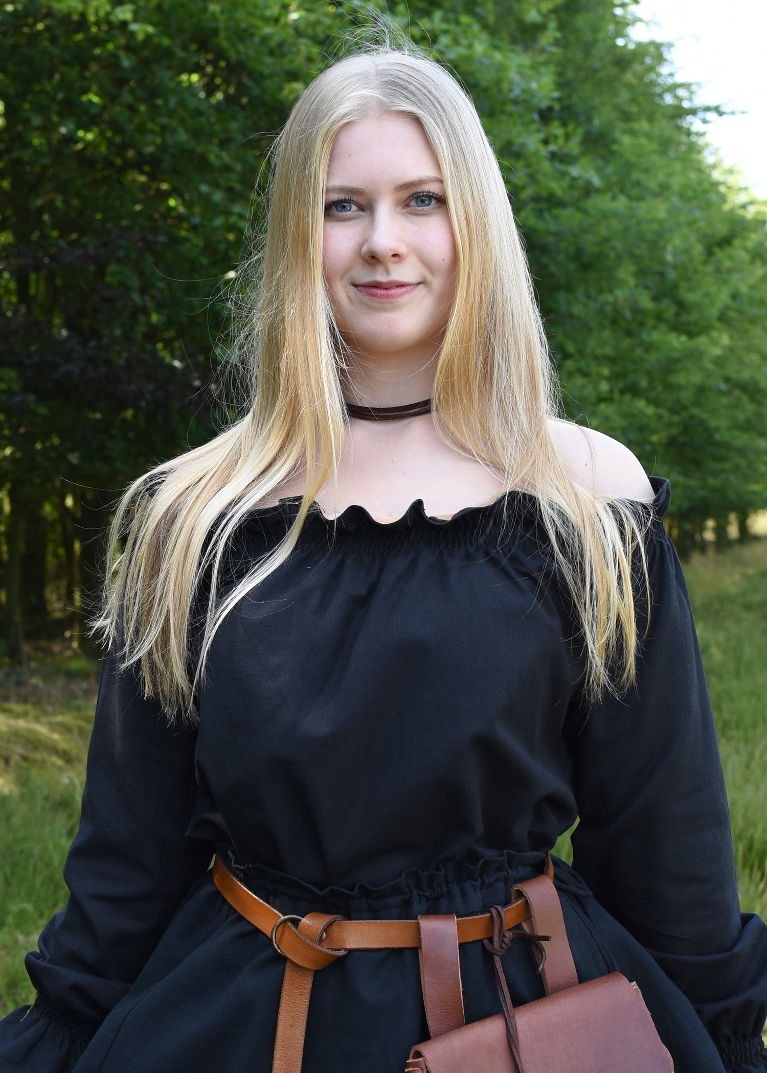 Imagen única de: Blusa Medieval Carmen, Negra