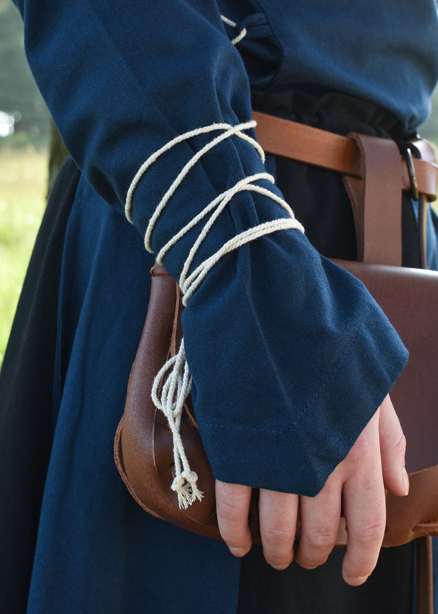 Imagen única de: Blusa Medieval Aila Con Cordones, Azul