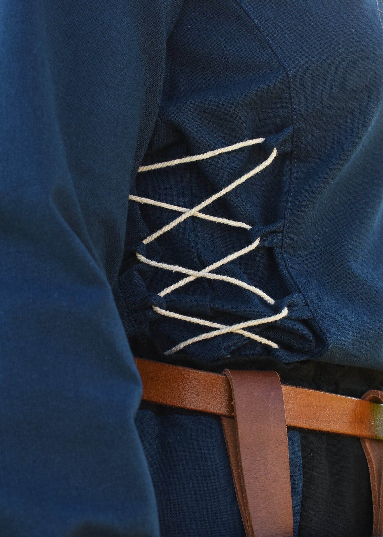 Imagen única de: Blusa Medieval Aila Con Cordones, Azul