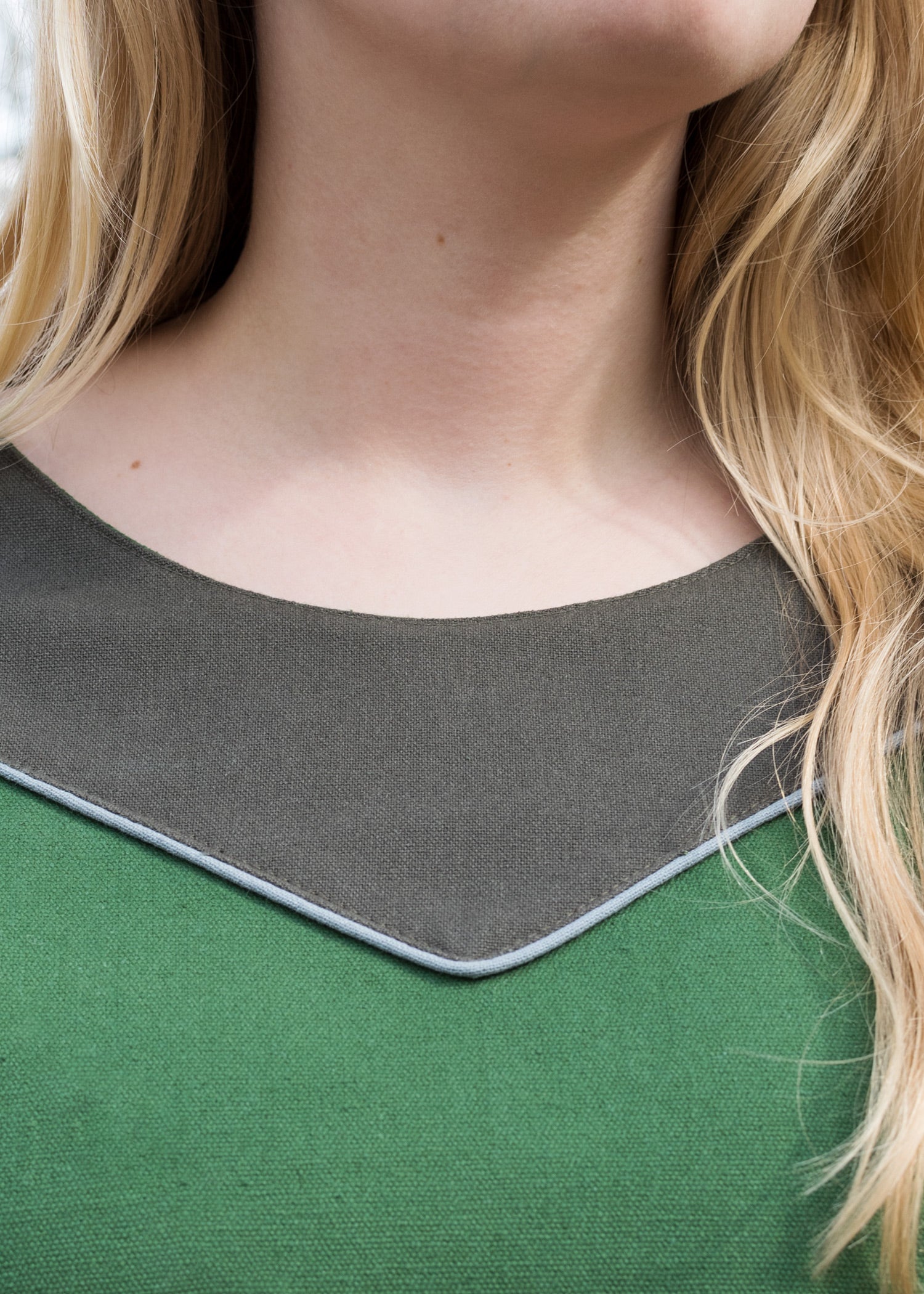 Imagen única de: Vestido Medieval Gesine De Lona, Verde