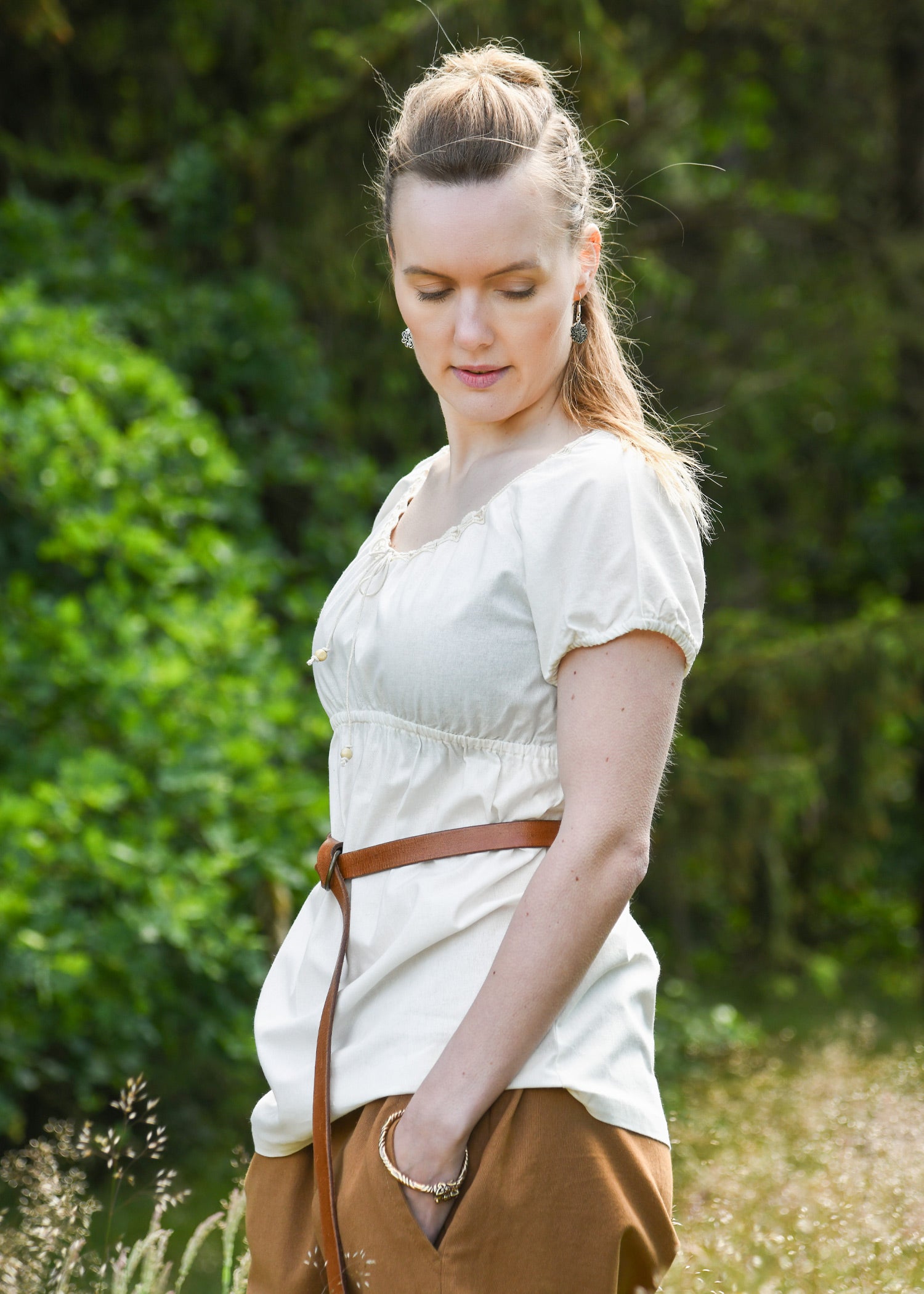 Imagen única de: Blusa Medieval De Manga Corta Aren, Natural 3