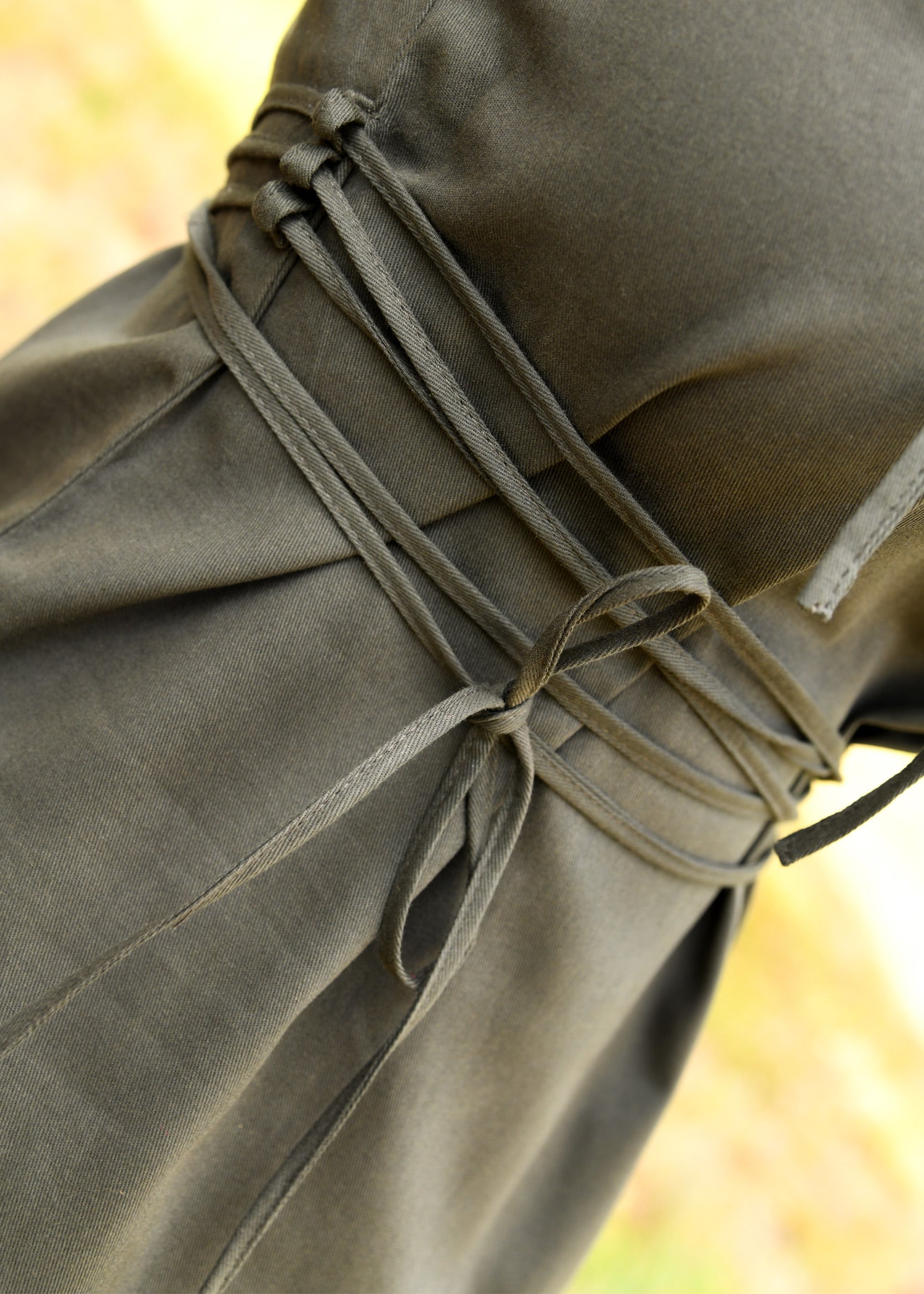 Imagen única de: Blusa Medieval Sin Mangas Levke, Verde Oliva