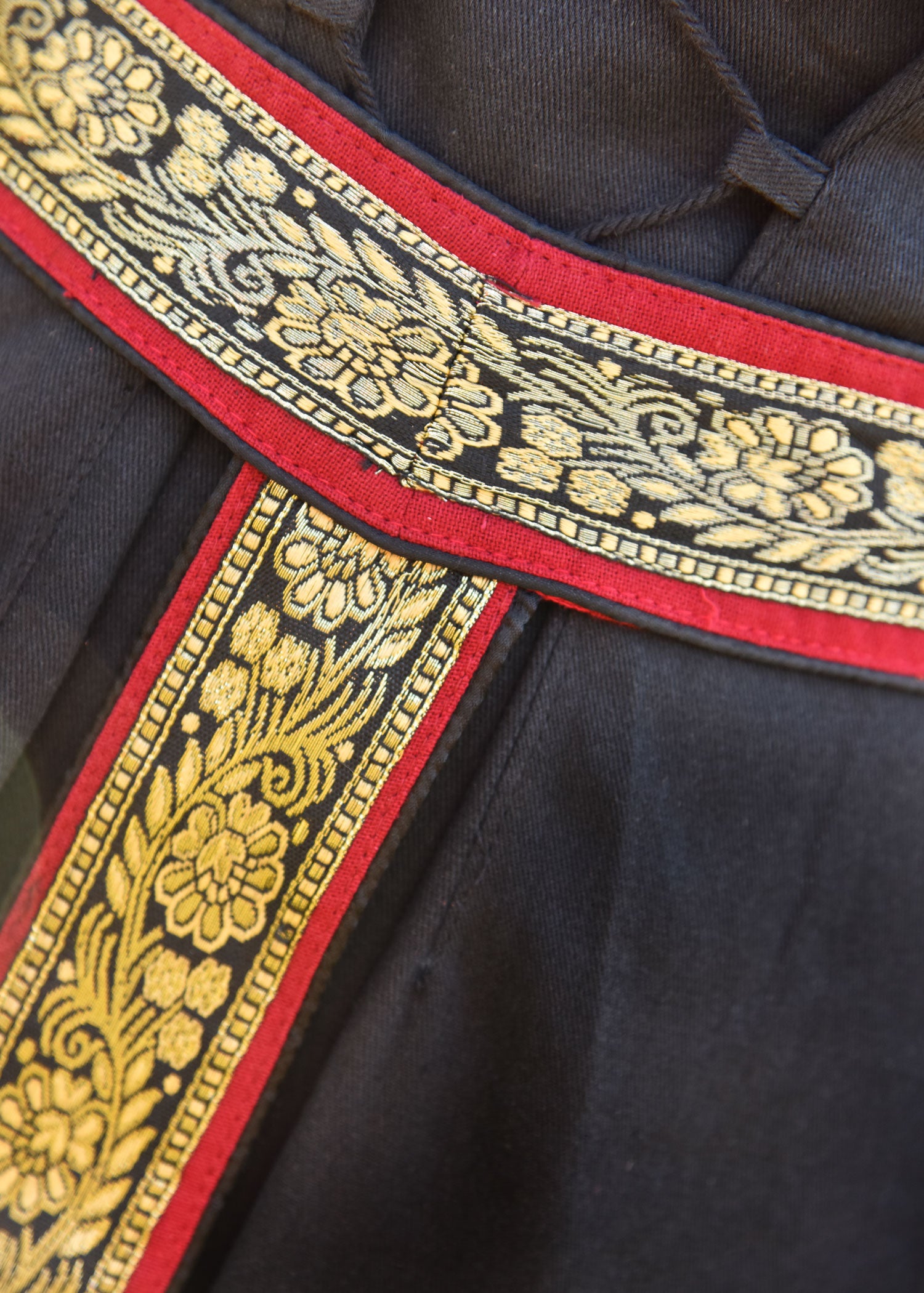 Imagen única de: Cinturón Medieval, Cinturón De Tela En Y Con Borde, Rojo