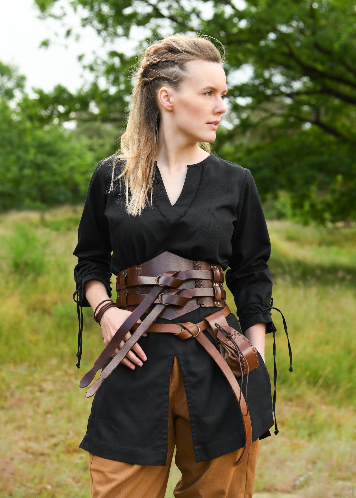 Imagen única de: Túnica De Mujer Ylva, Negra