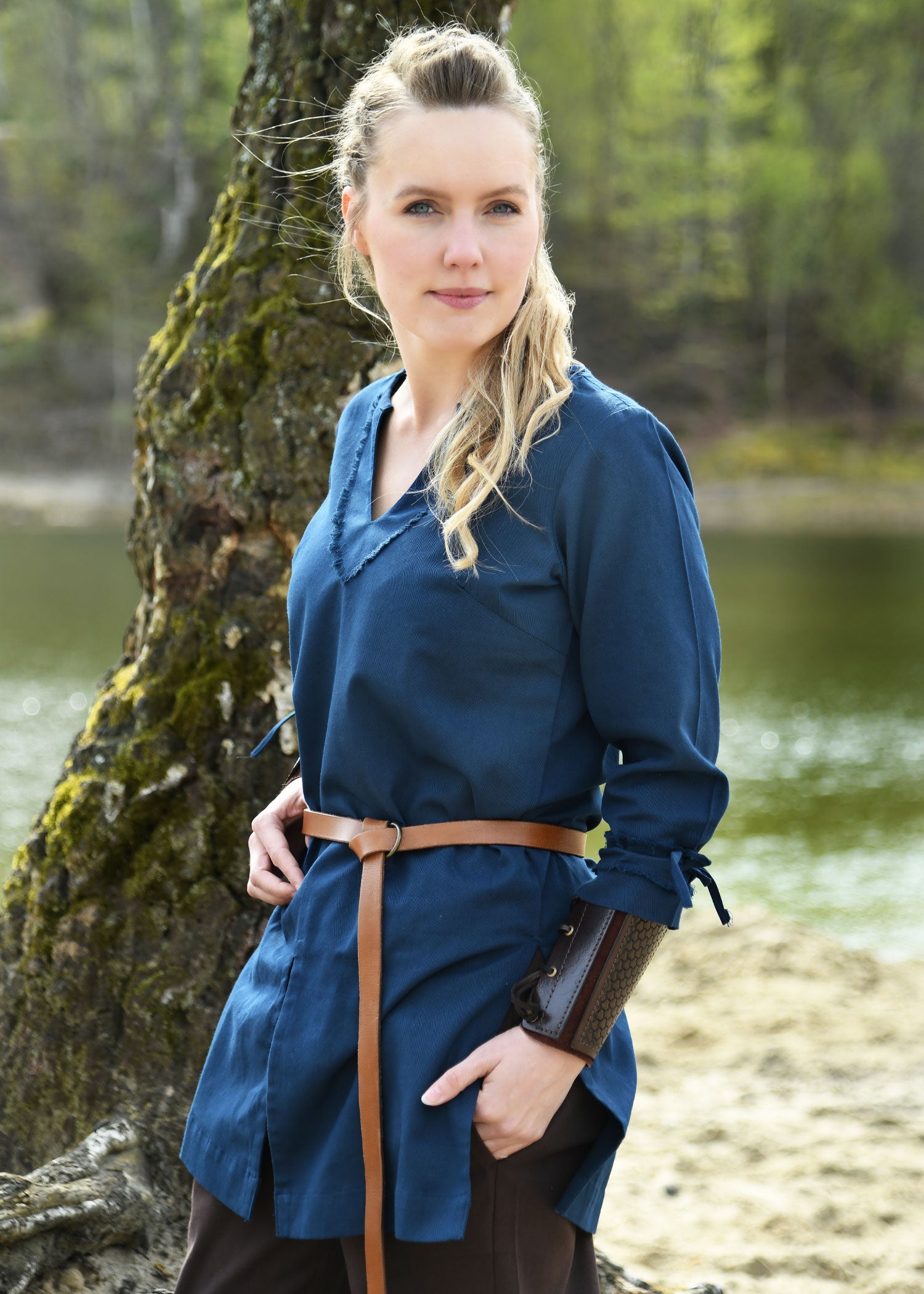 Imagen única de: Túnica De Mujer Ylva, Azul