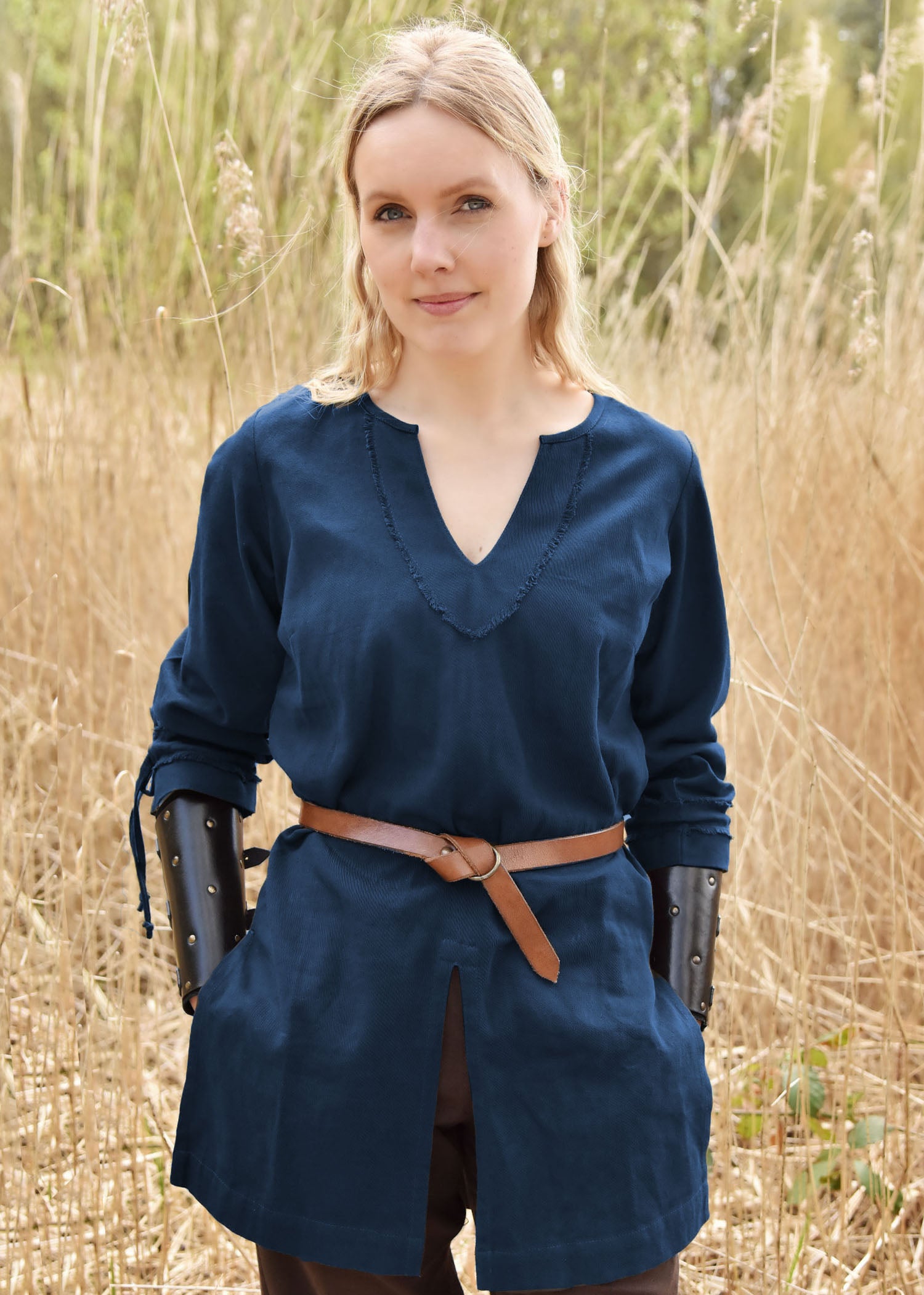 Imagen única de: Túnica De Mujer Ylva, Azul