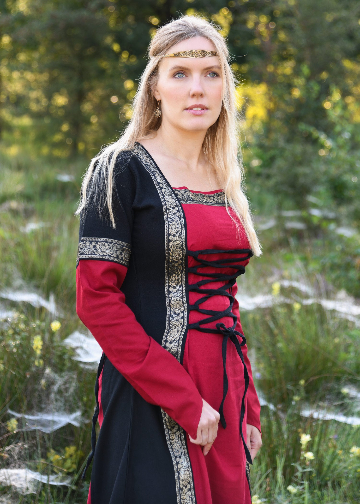 Imagen única de: Vestido Medieval Eleanor, Rojo/negro
