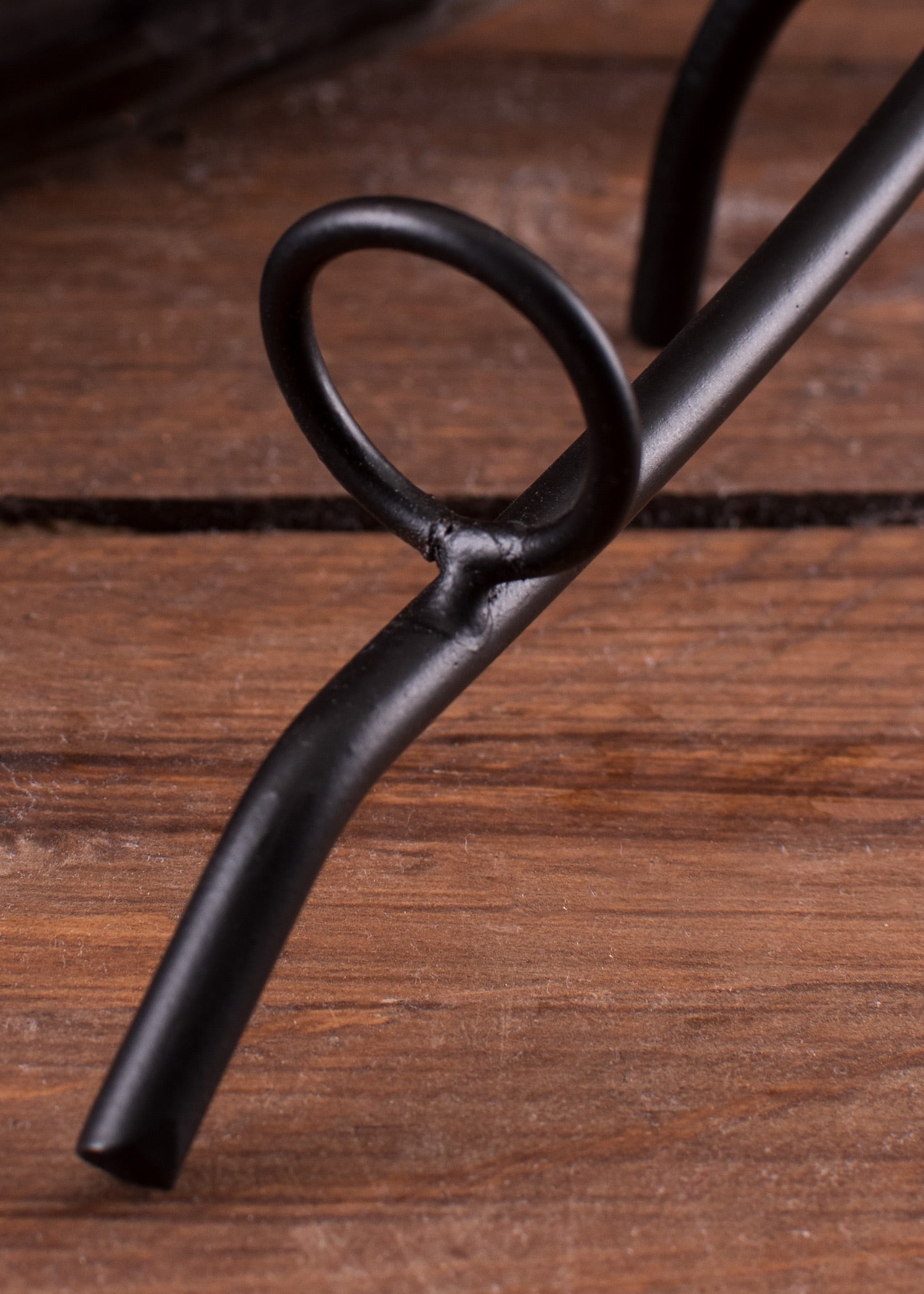 Imagen única de: Soporte Para Cuerno Para Beber, Lacado En Negro, Pequeño