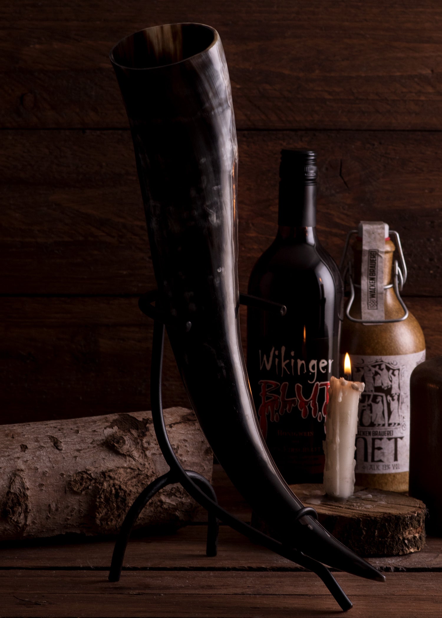 Imagen única de: Soporte Para Cuerno Para Beber, Lacado En Negro, Pequeño