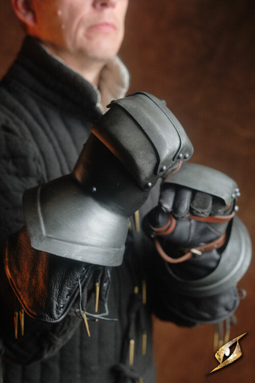 Imagen única de: Manoplas De Acero