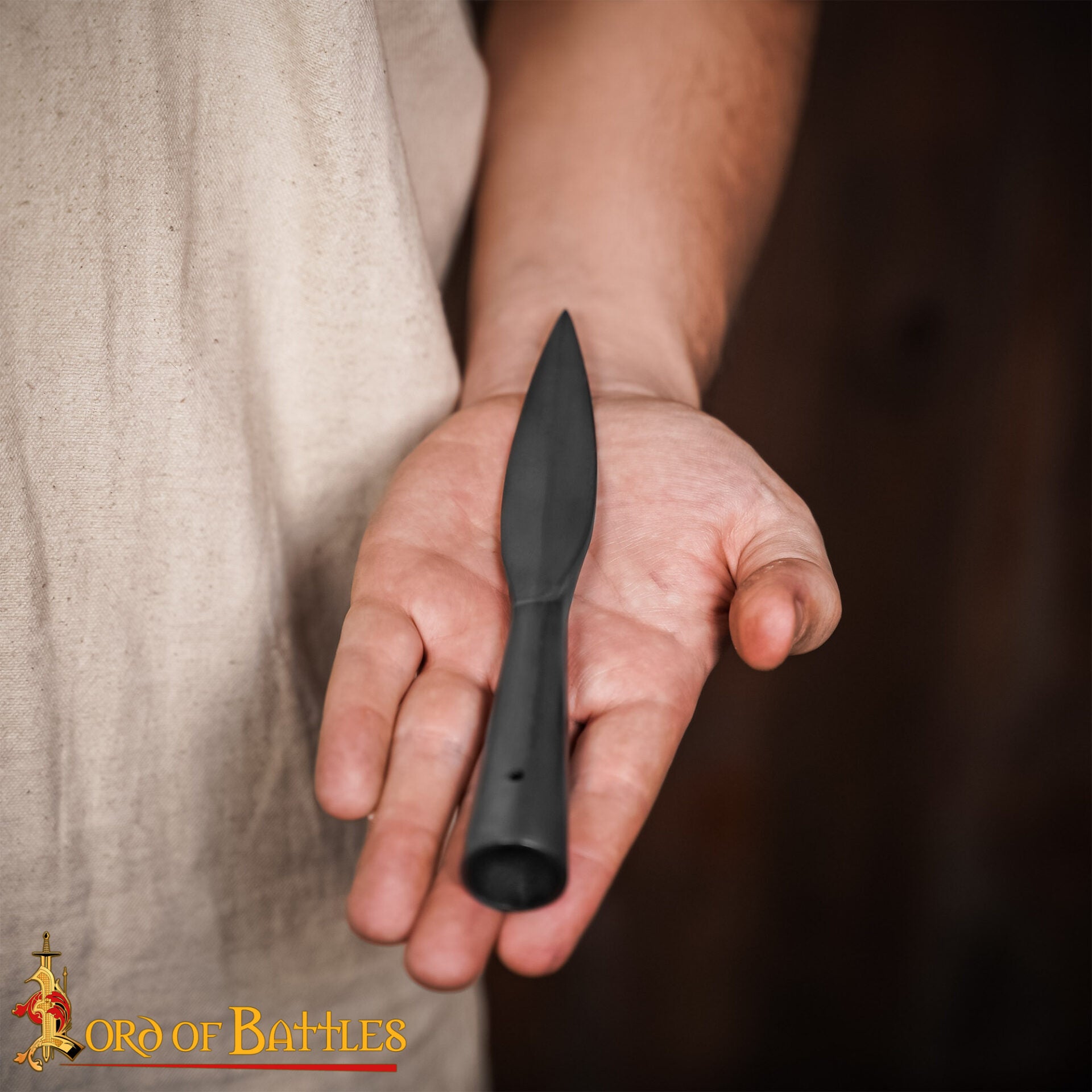 Imagen única de: Punta de Lanza Vikinga Medieval - Acero Al Carbono Forjado a Mano - Hoja Corta con Mango Cónico