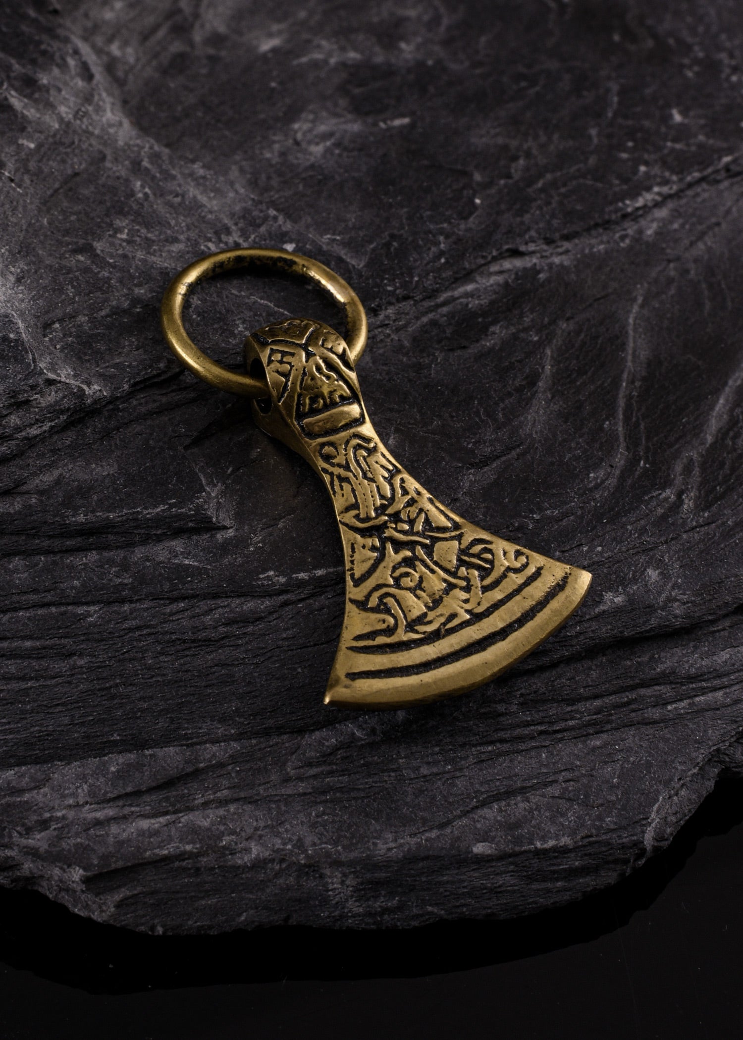 Imagen única de: Colgante Hacha Jellinge, Latón