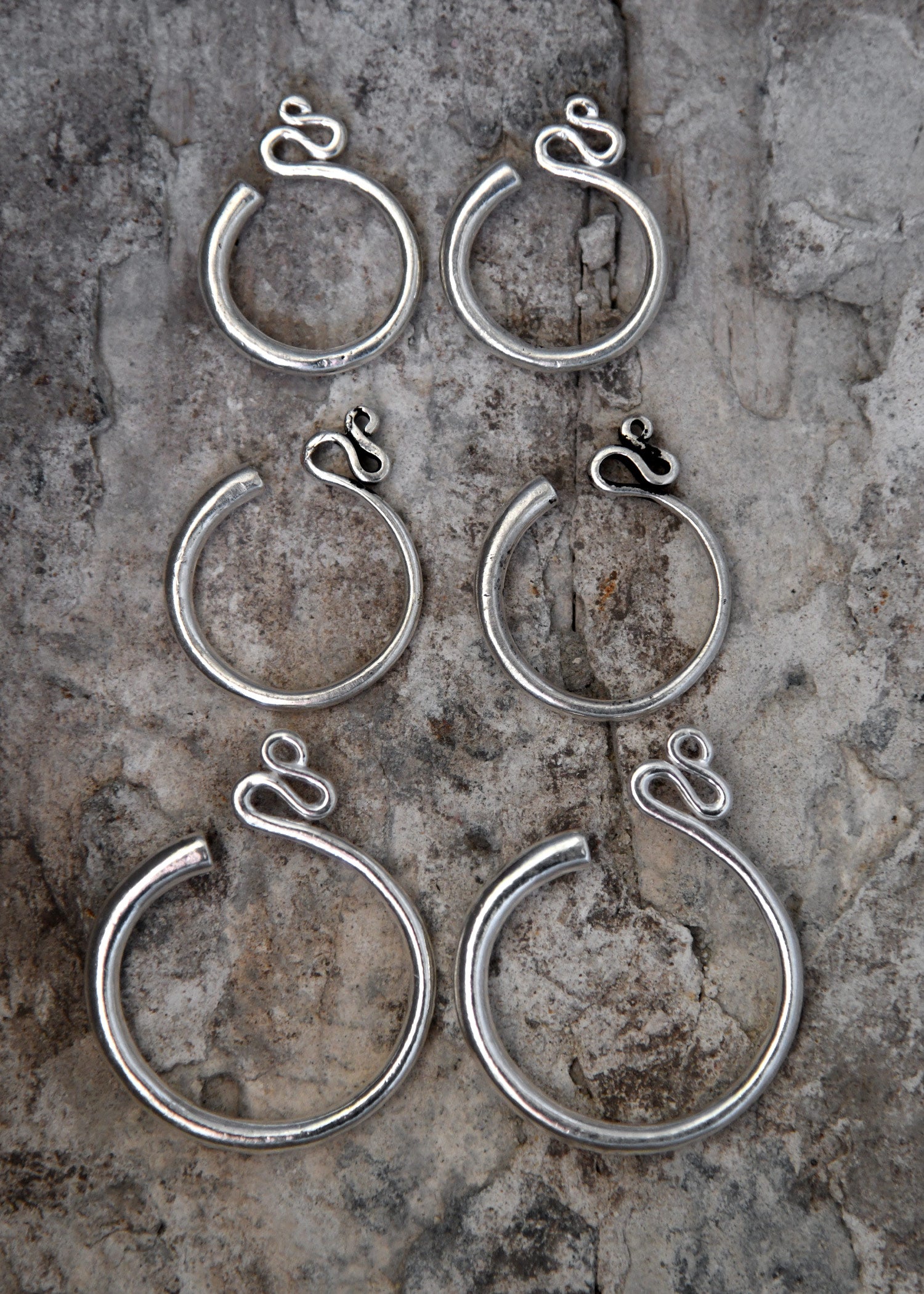 Imagen única de: Anillos De Templo Eslavos, Extra Grandes, Par