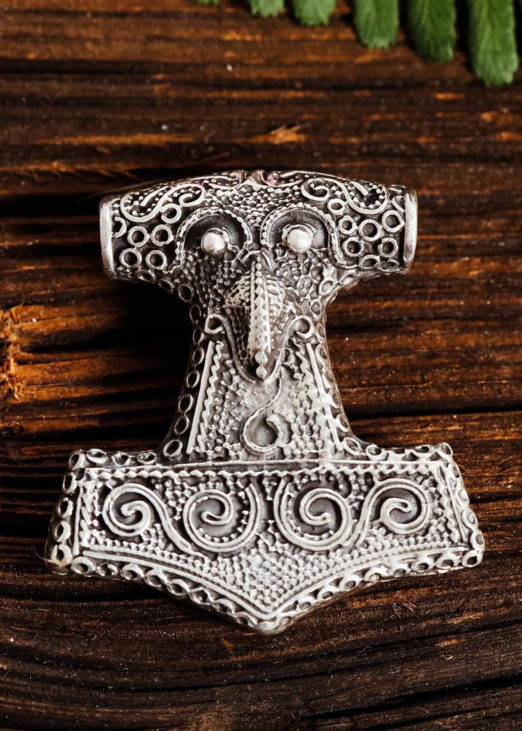 Imagen única de: Martillo De Thor De Scania, Plateado