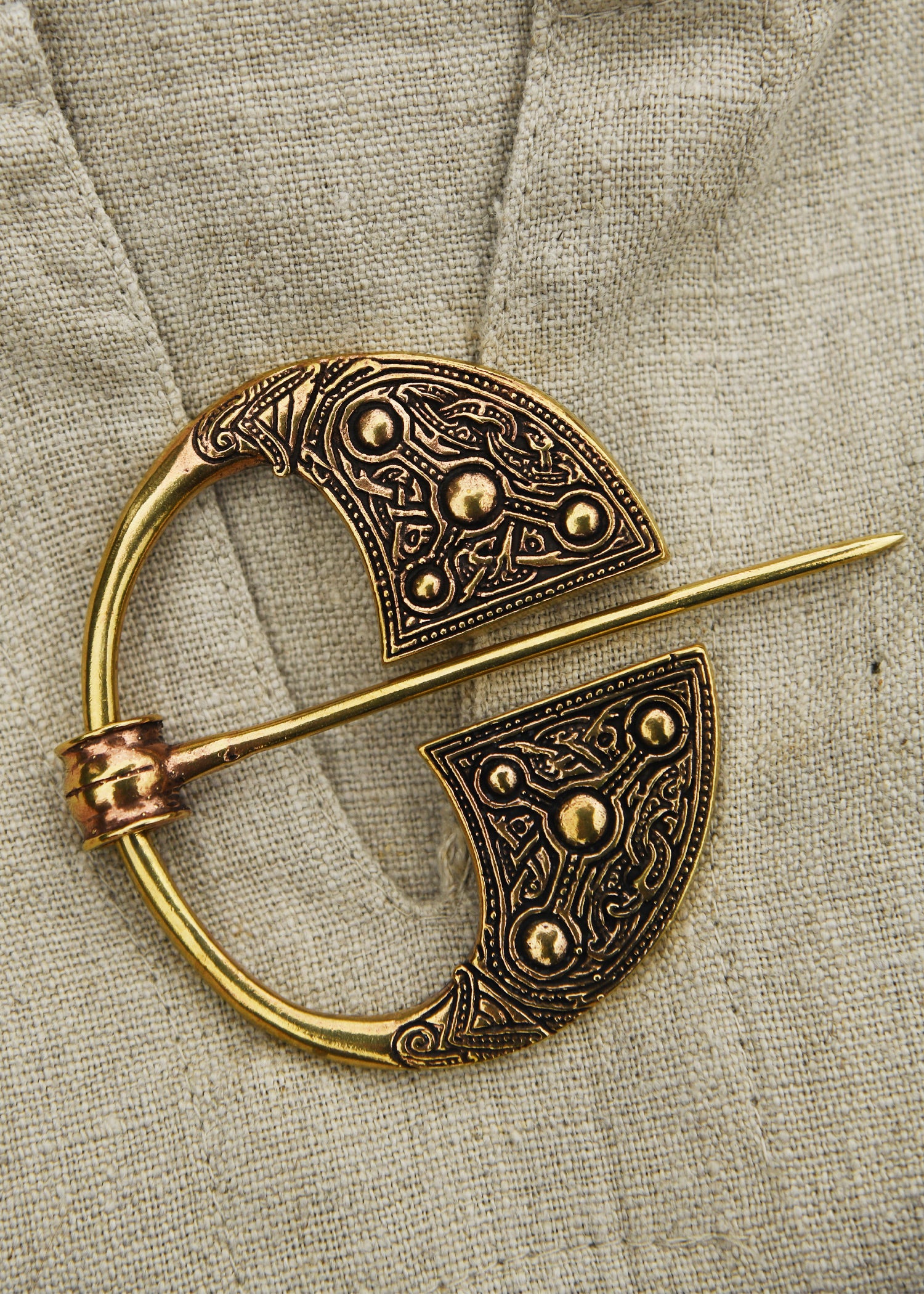 Imagen única de: Broche De Túnica Vikinga Kilkenny De Bronce