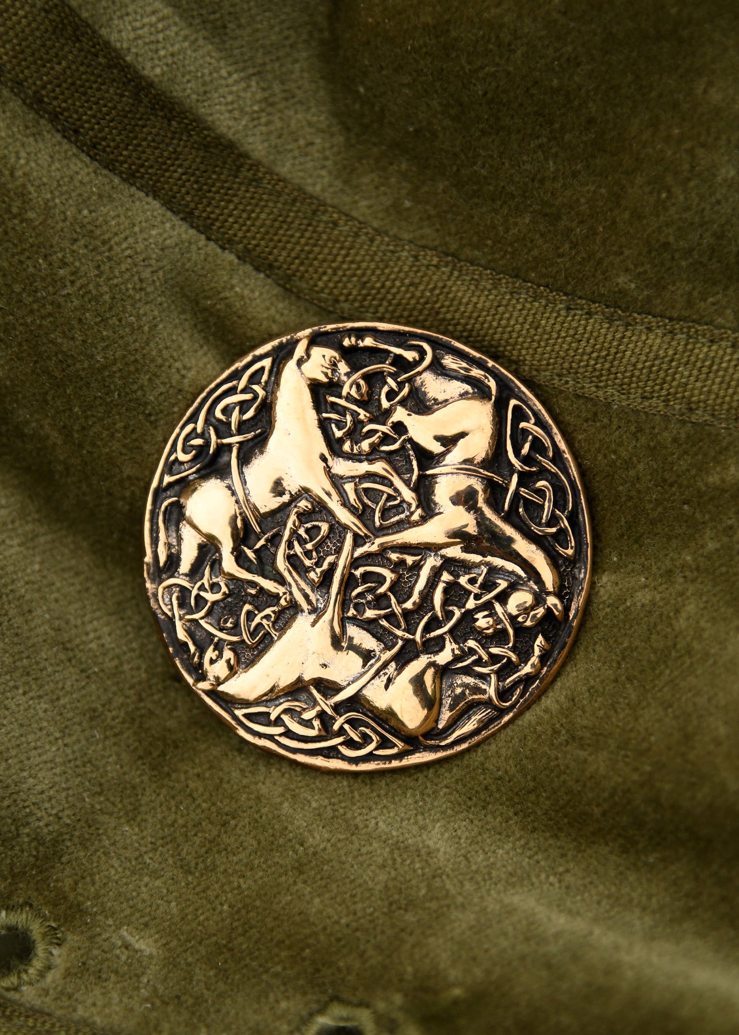 Imagen única de: Broche Celta De Bronce Tres Caballos