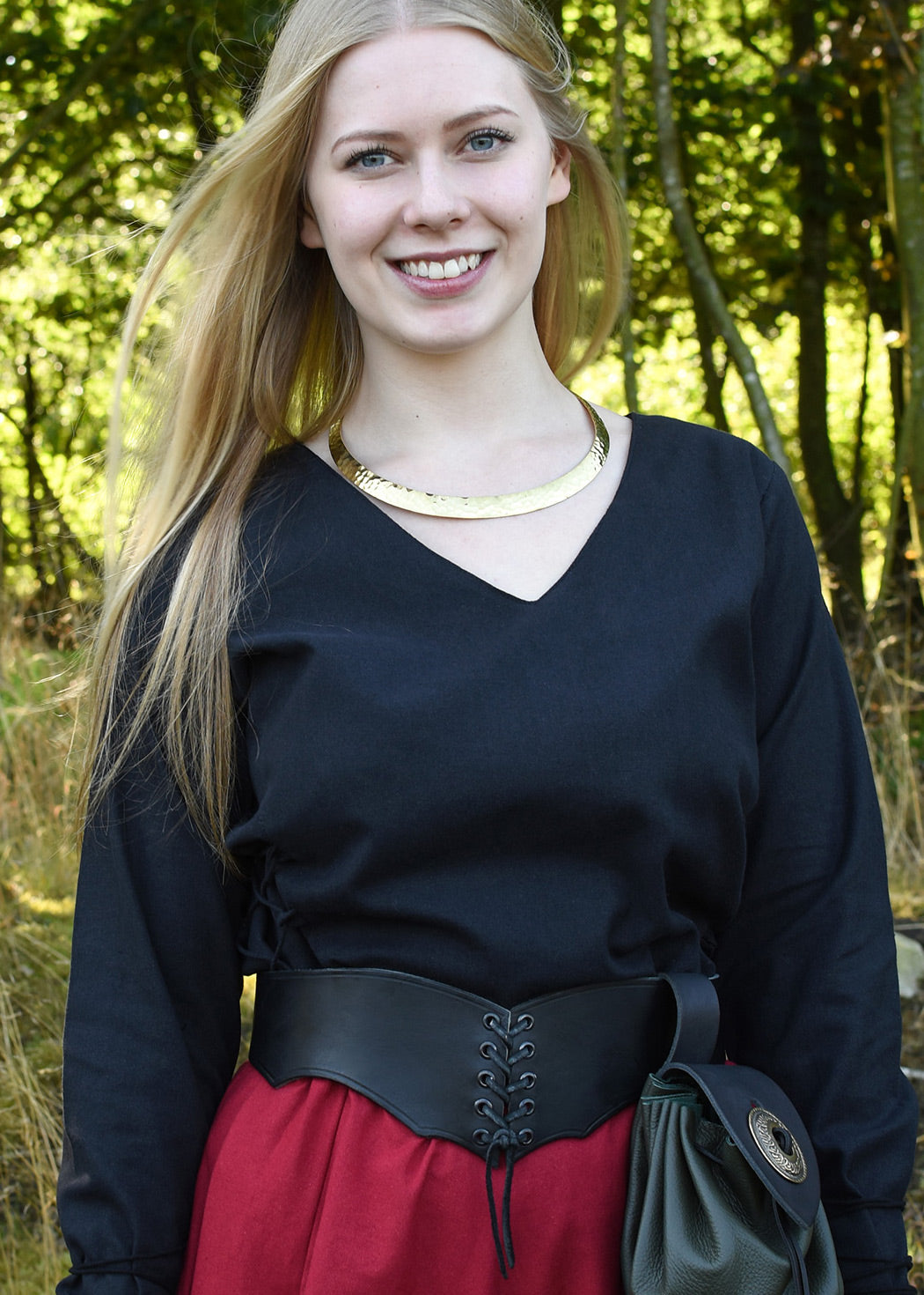 Imagen única de: Gargantilla Ancha De Latón Martillado