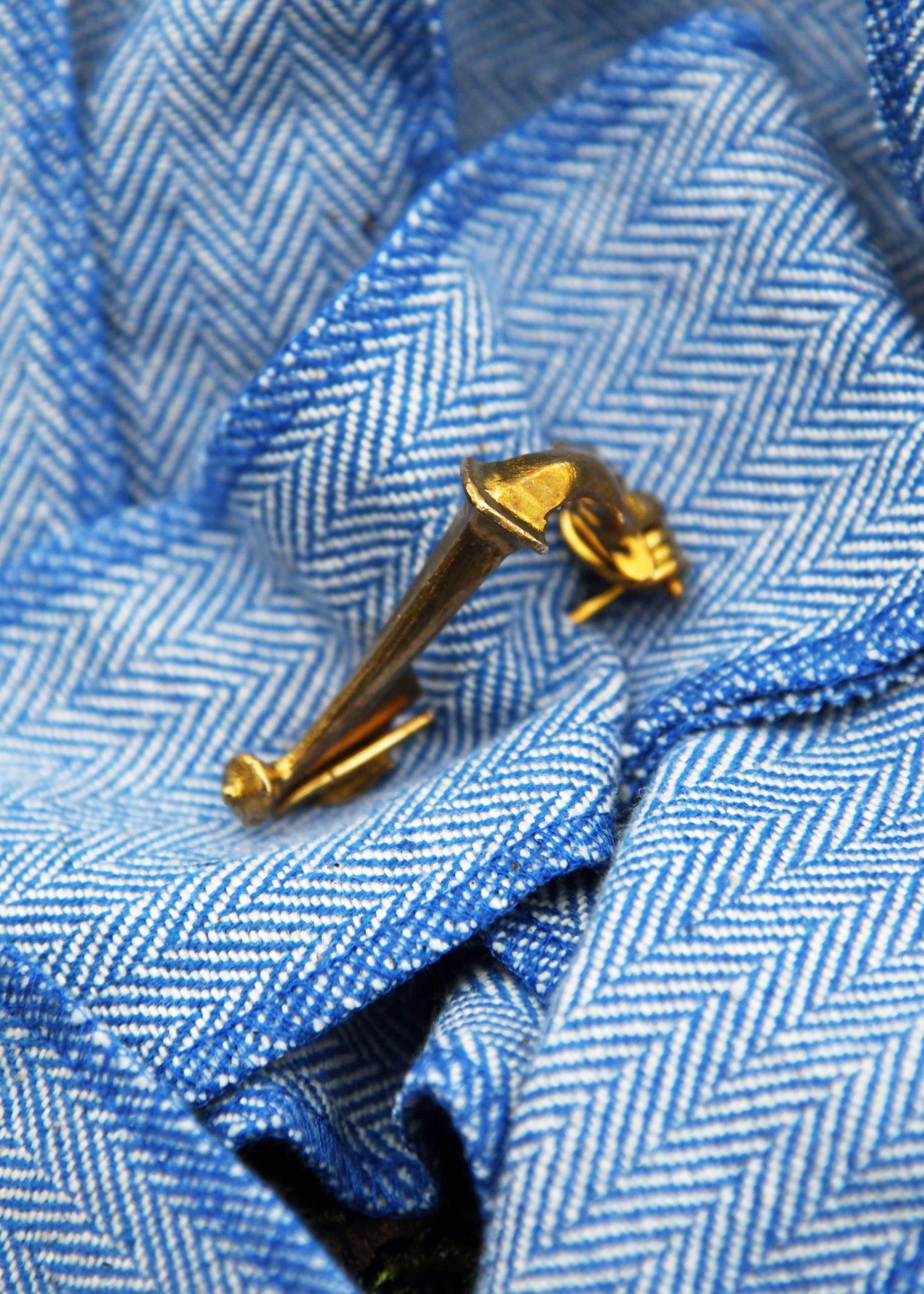 Imagen única de: Peroné De Latón, Aprox. 4,9 X 3,1 Cm