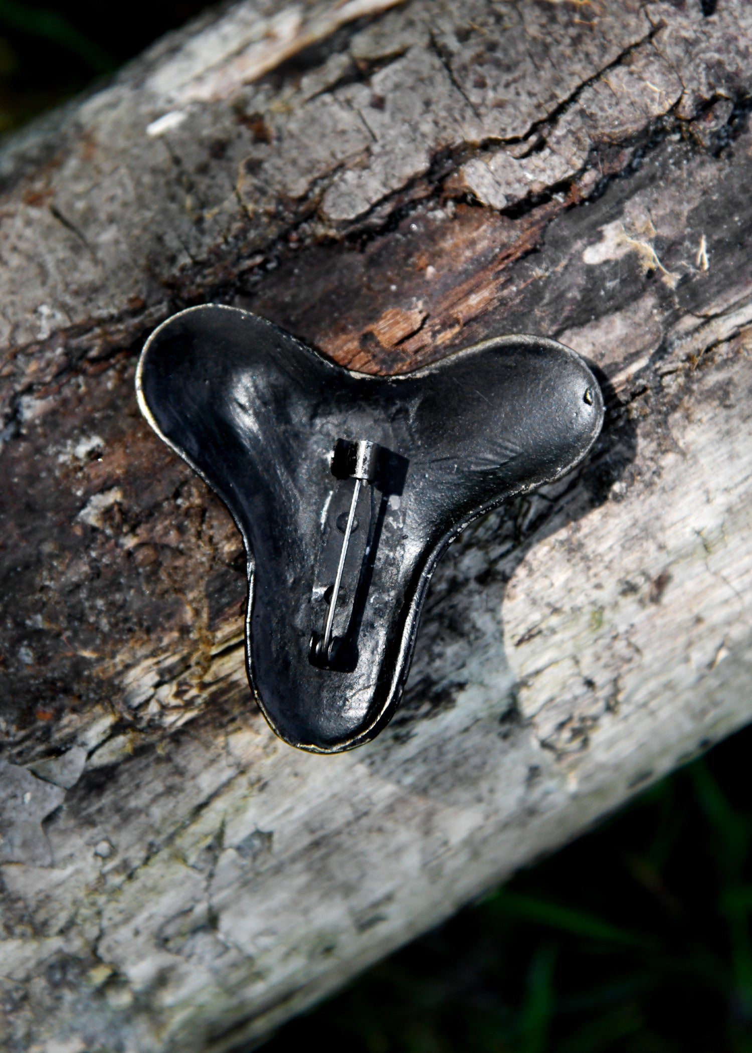 Imagen única de: Broche De Hoja De Trébol De Latón