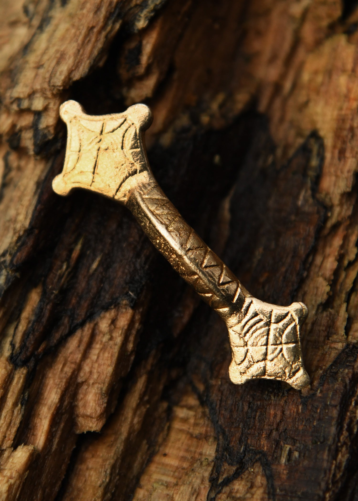 Imagen única de: Peroné De Latón, Cierre De Bata, Aprox.