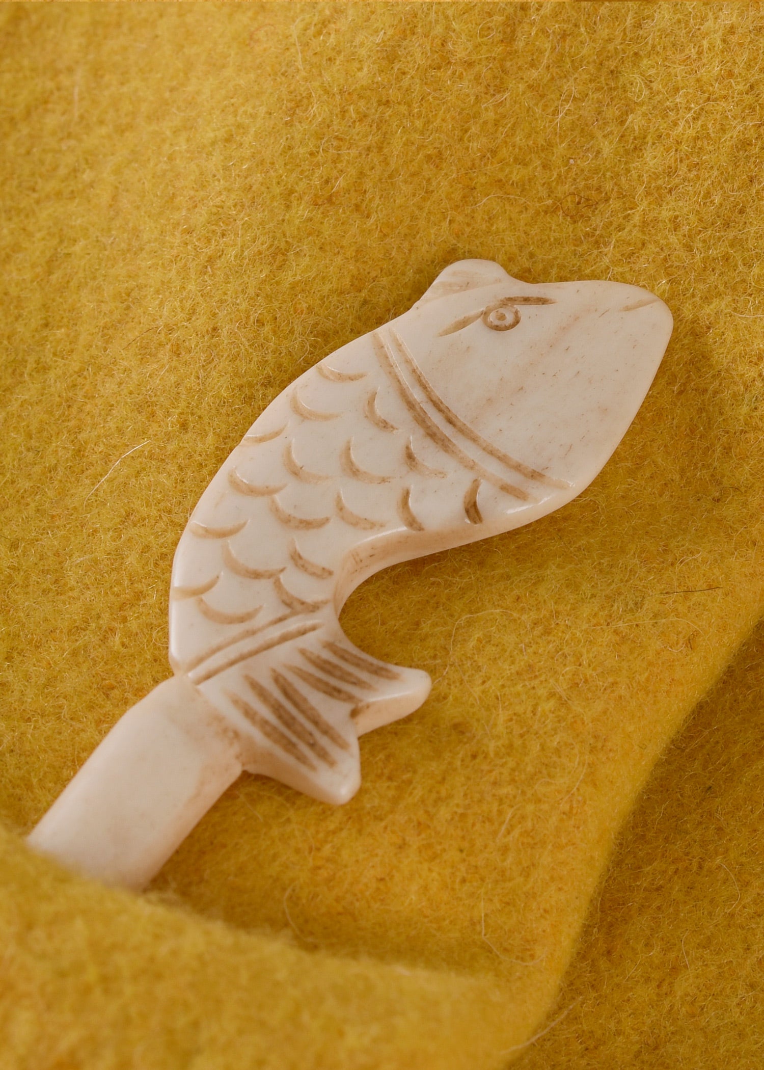 Imagen única de: Horquilla/alfiler Para Bata De Hueso Con Motivo De Pez