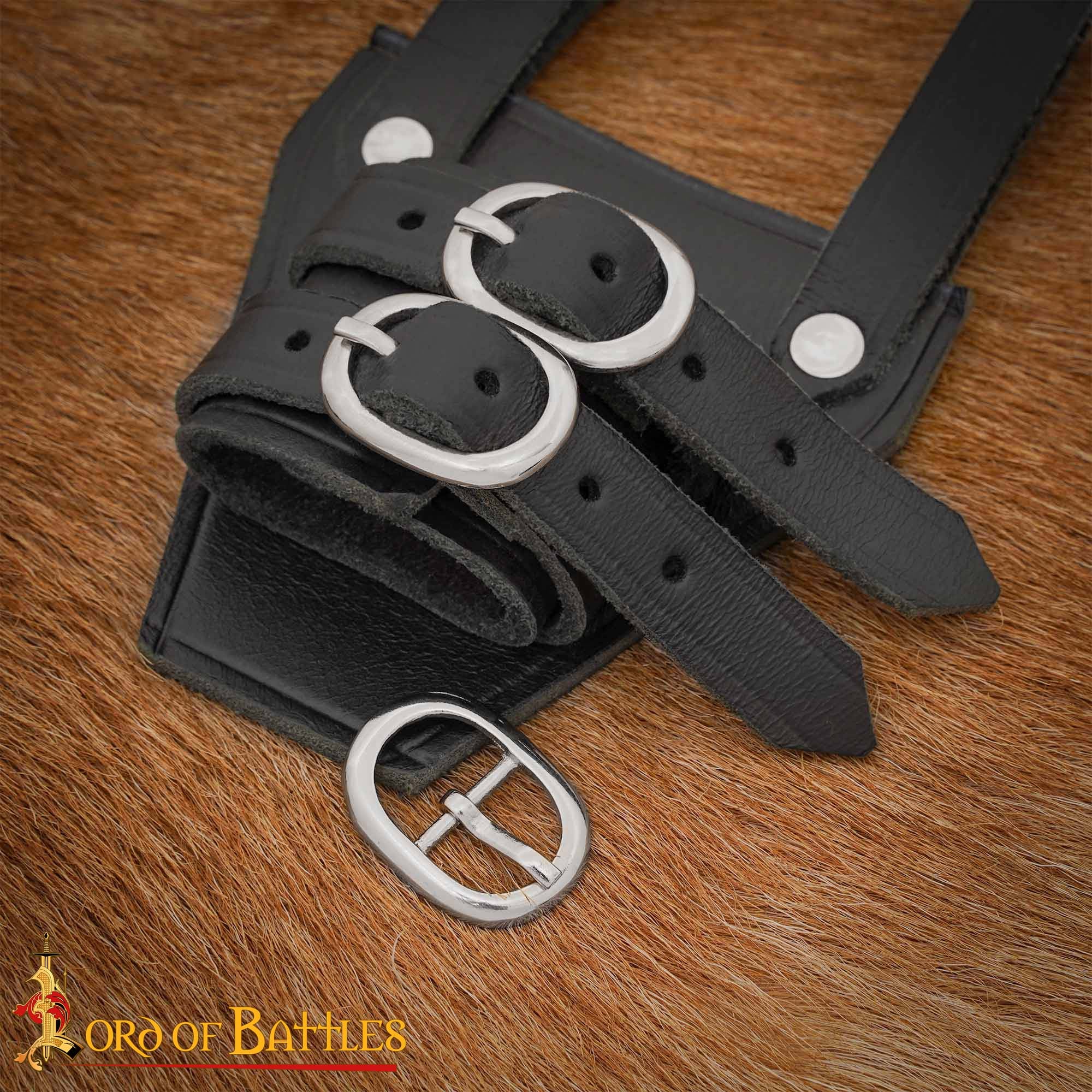 Imagen única de: Hebillas Ovaladas Niqueladas de Inspiración Medieval - Juego de 3 Hebillas de Acero Acabadas a Mano