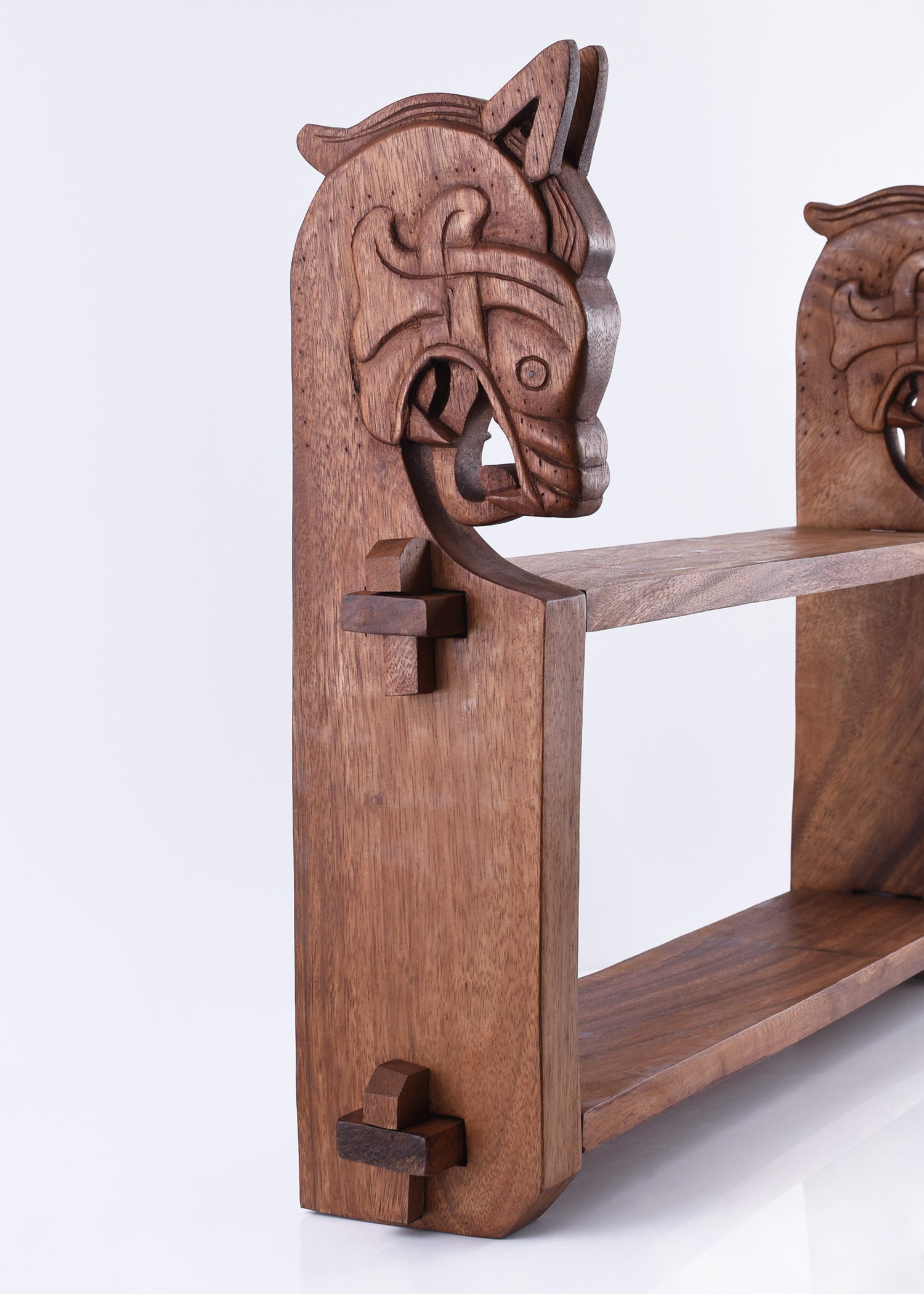 Imagen única de: Cabeza De Dragón De Estante De Madera Vikingo