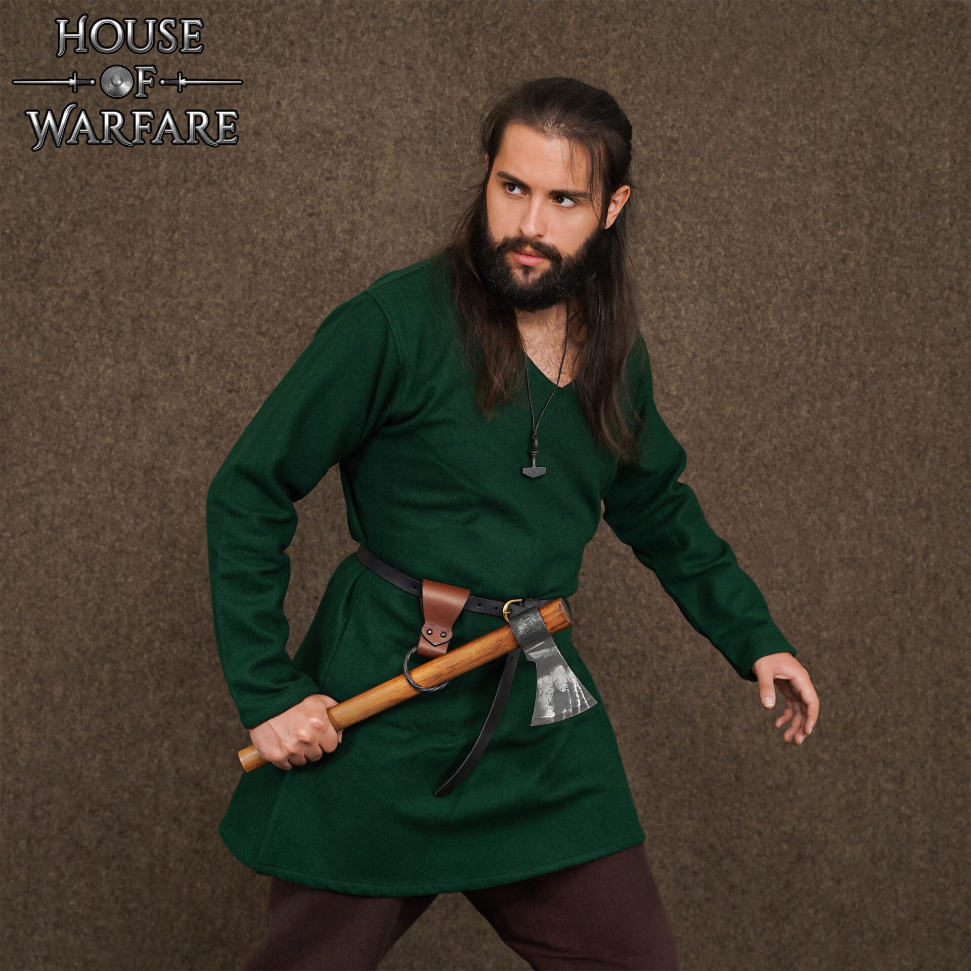 Imagen única de: Rana Medieval de Cuero con Anillo de Hierro Torcido Forjado a Mano - Porta Cinturón Marrón para Hachas, Espadas y Herramientas - 6 "x1.5"