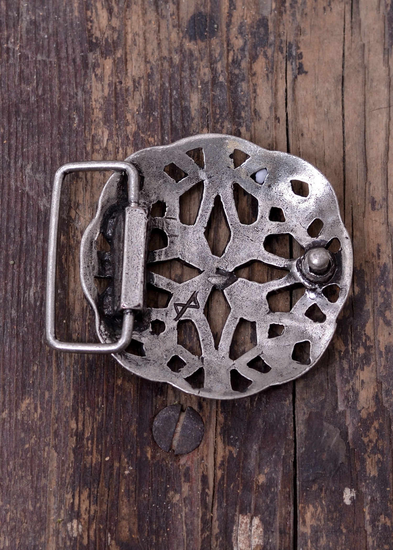 Imagen única de: Hebilla De Cinturón - Patrón Celta, Calado