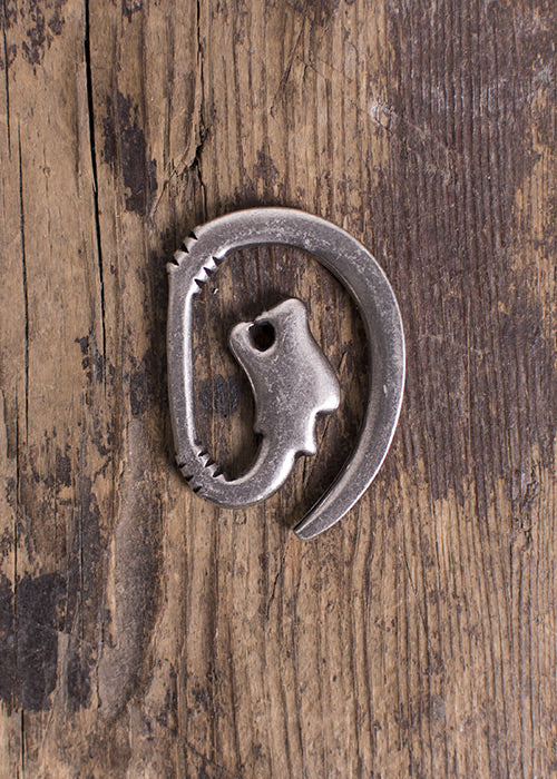 Imagen única de: Gancho Para Cinturón Cabeza De Lobo