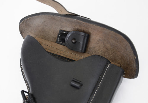 Imagen única de: Funda De Pistola Para P08 Fabricada En Cuero Negro.