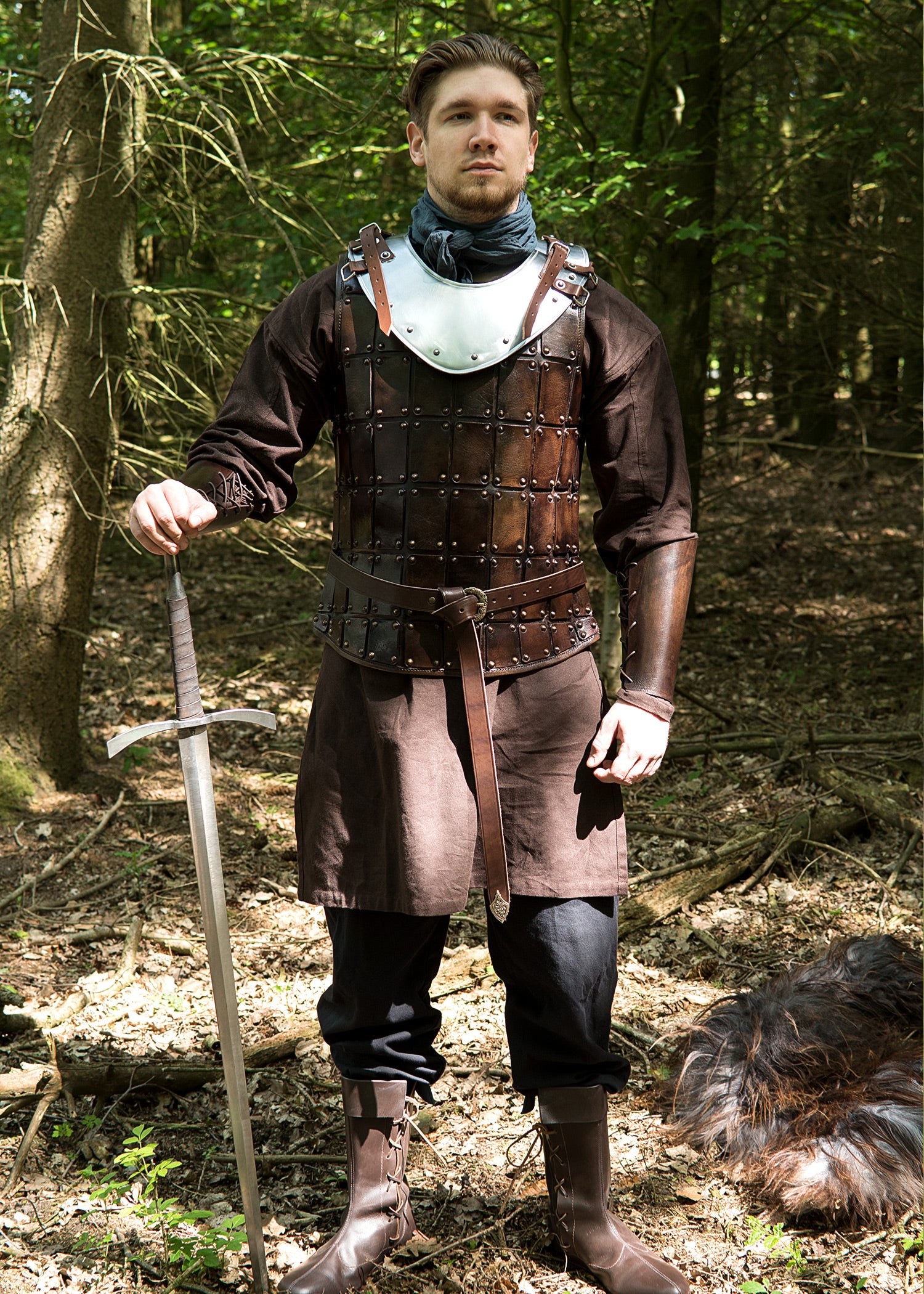 Imagen única de: Bergantín Medieval, Peto De Cuero, Varias Medidas