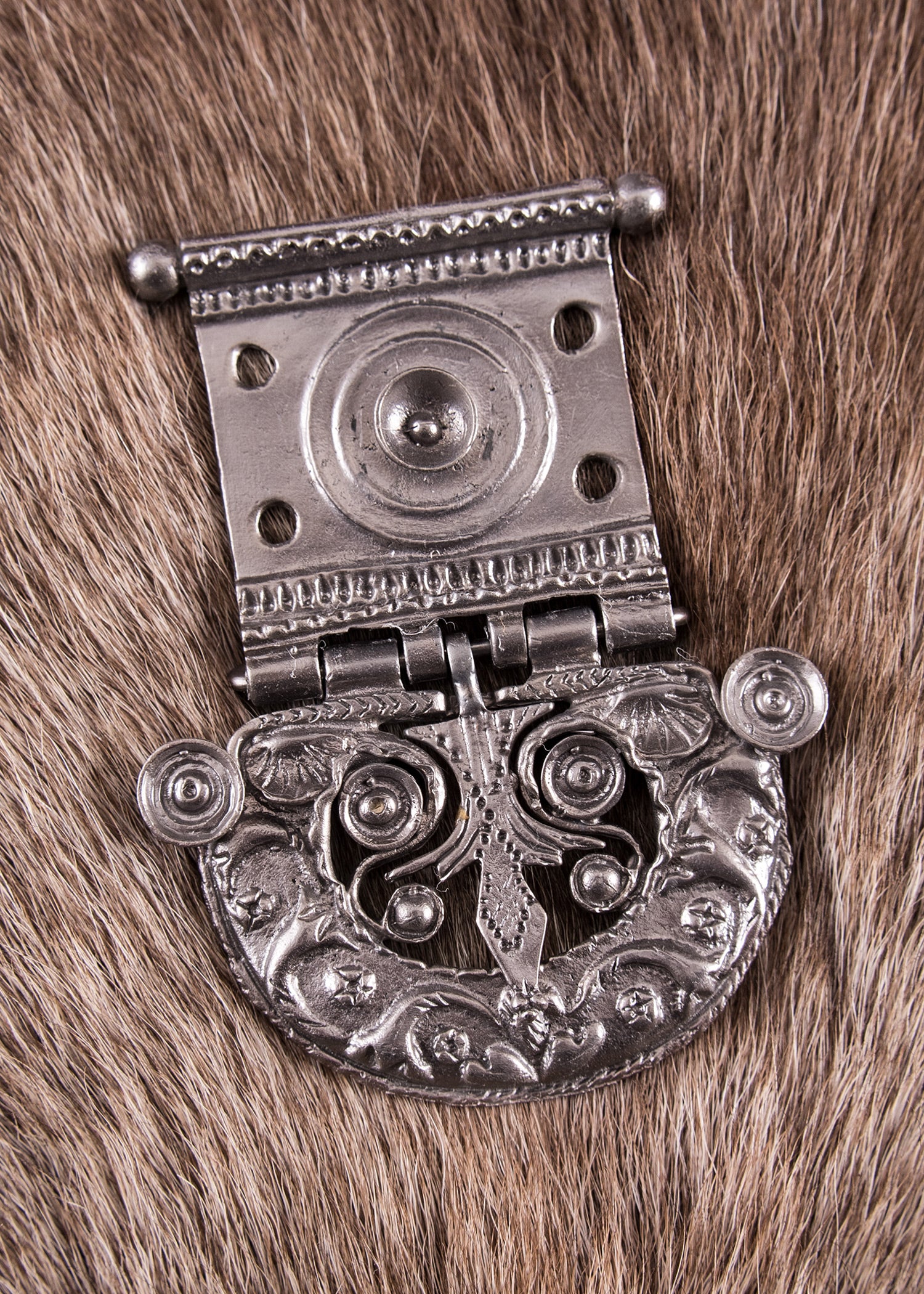 Imagen única de: Hebilla De Cinturón Romana, Motivo Tekija, Latón Estañado